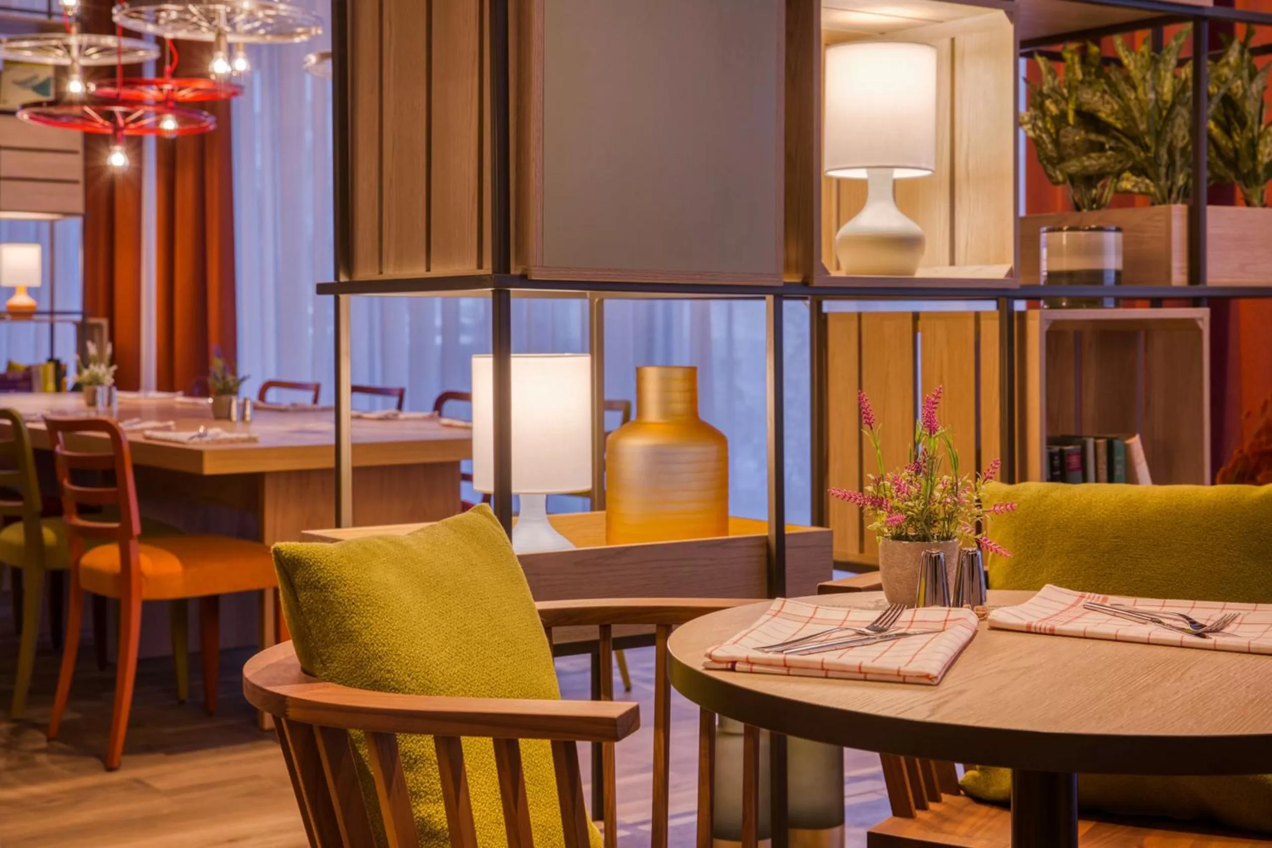 Restaurant/places to eat in IntercityHotel Graz