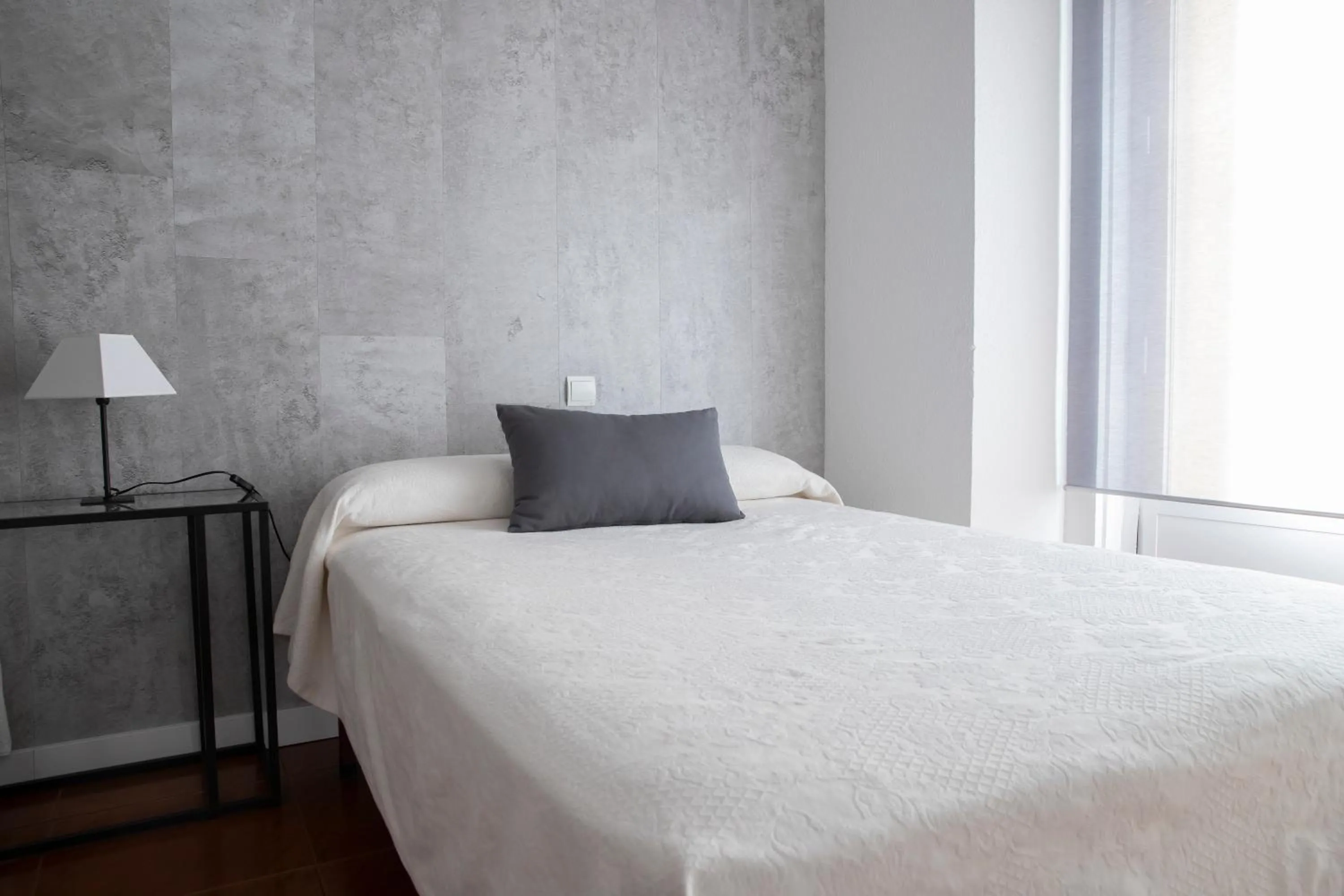 Photo of the whole room, Bed in Hostal Tokio