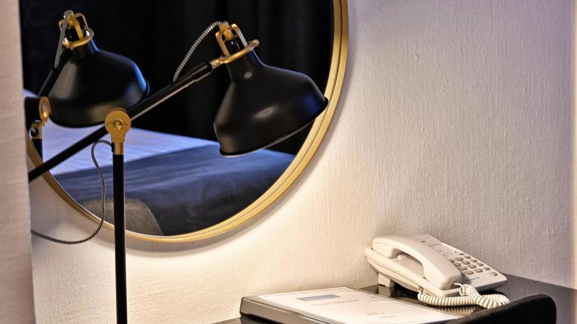 Photo of the whole room in Hotel Amadeus by First