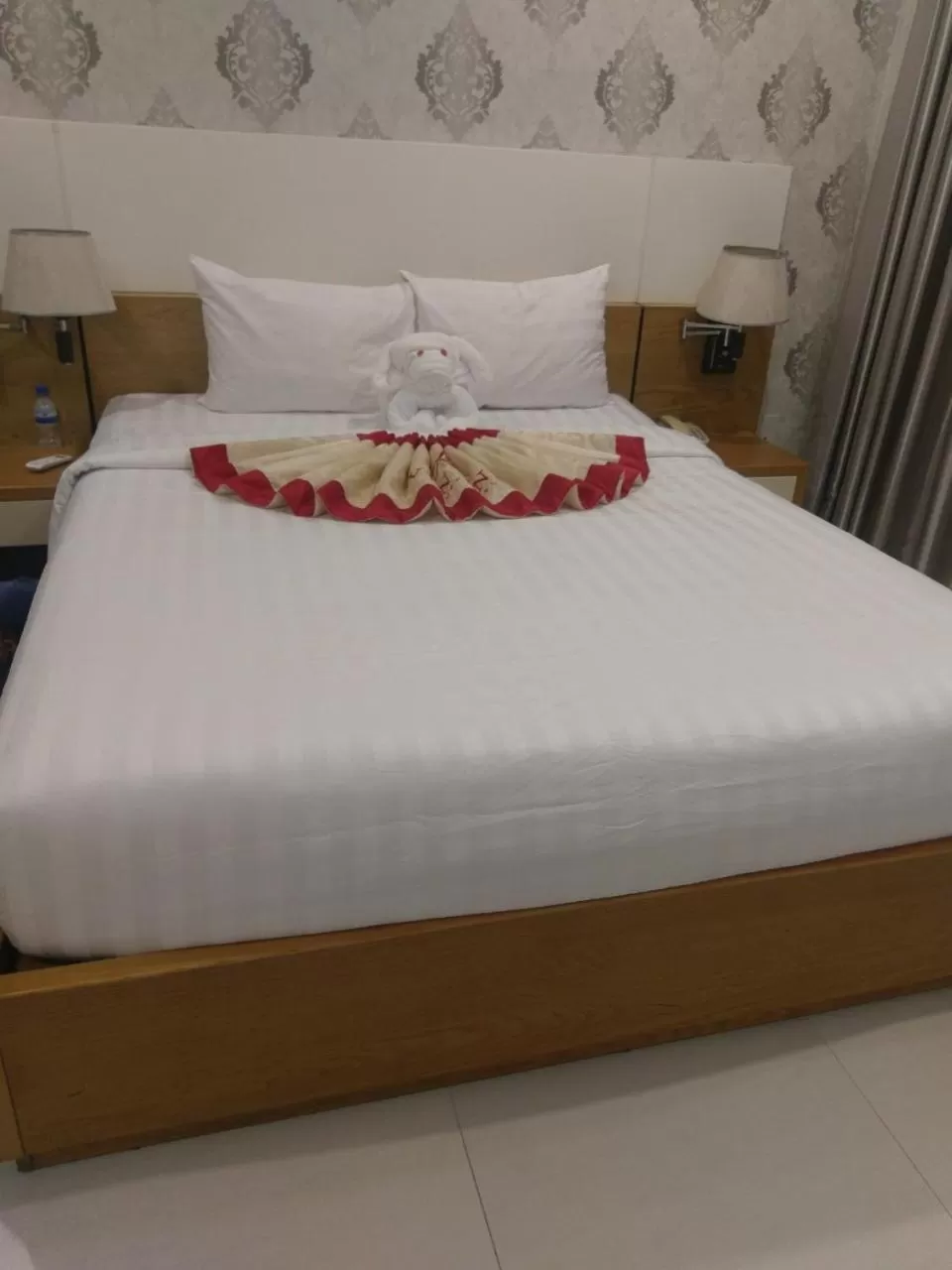 Bed in Vân Anh Luxury