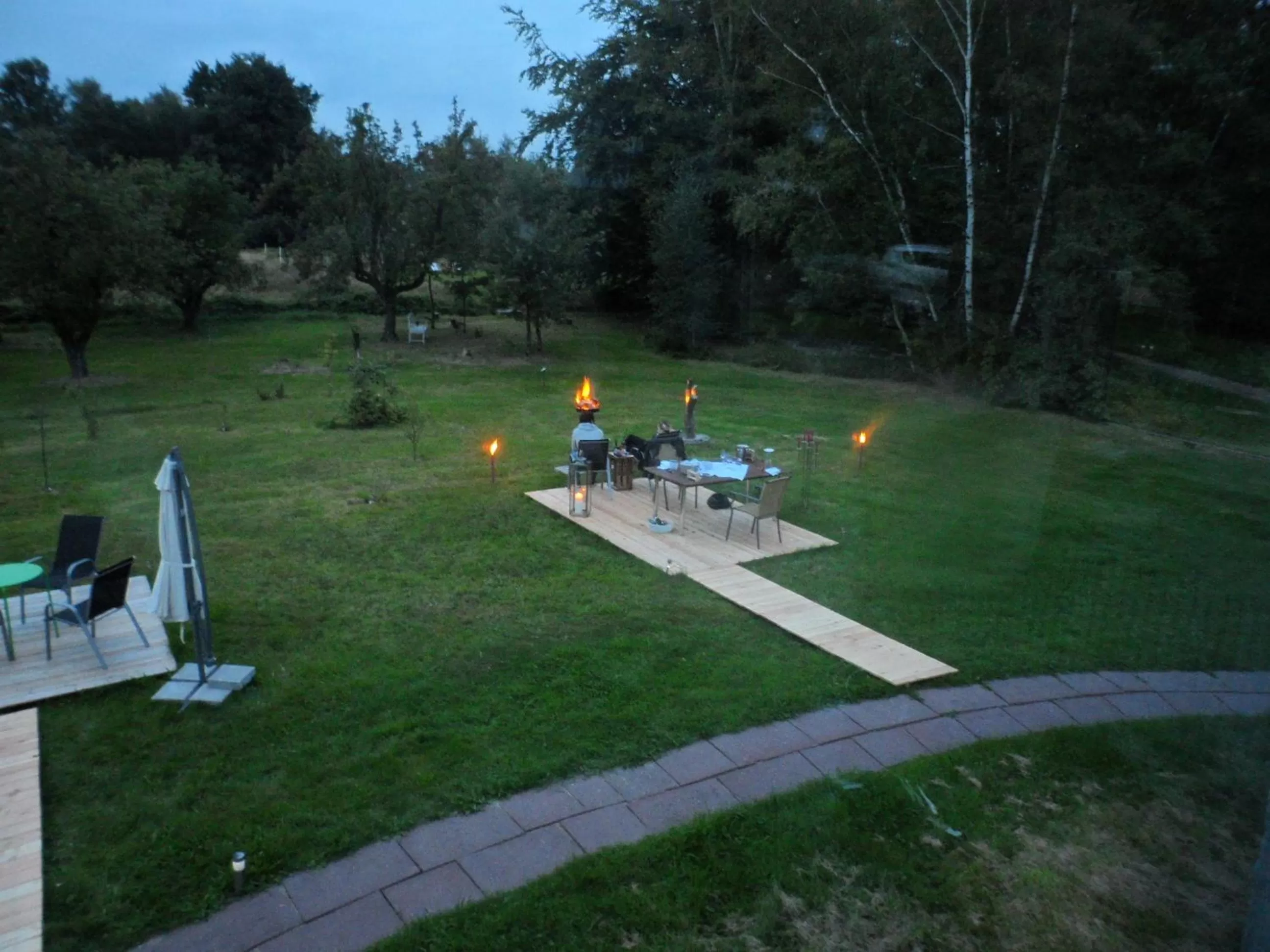 Restaurant/places to eat in Buntes Moor