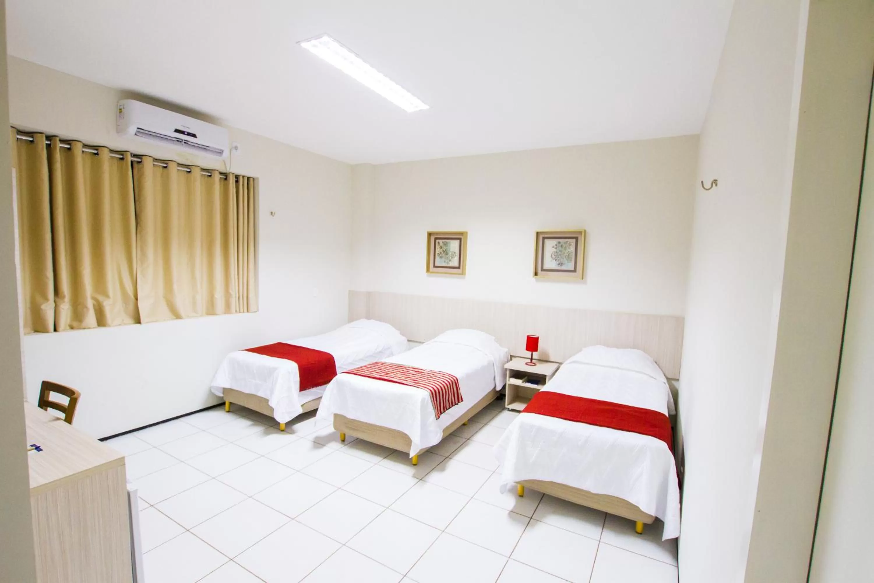 Photo of the whole room, Bed in Holiday Hotel Picos