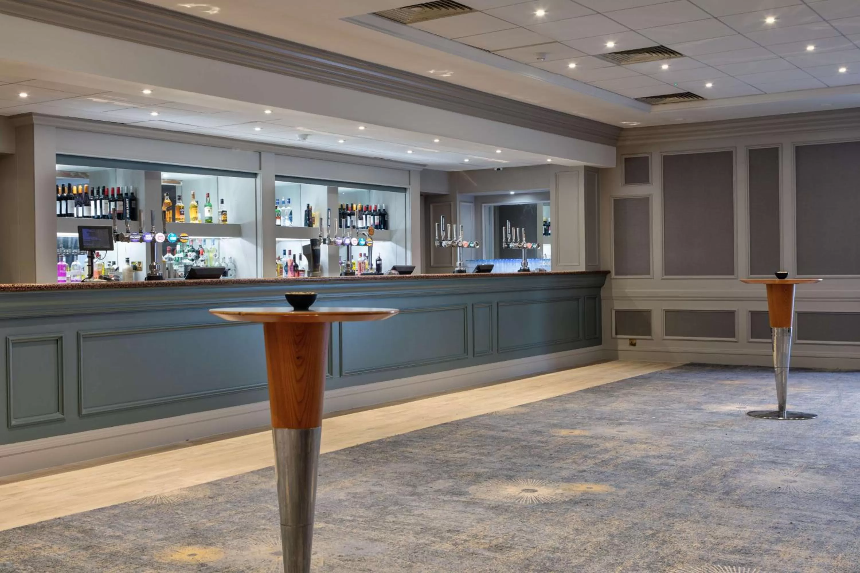Lounge or bar in DoubleTree by Hilton Stoke-on-Trent, United Kingdom