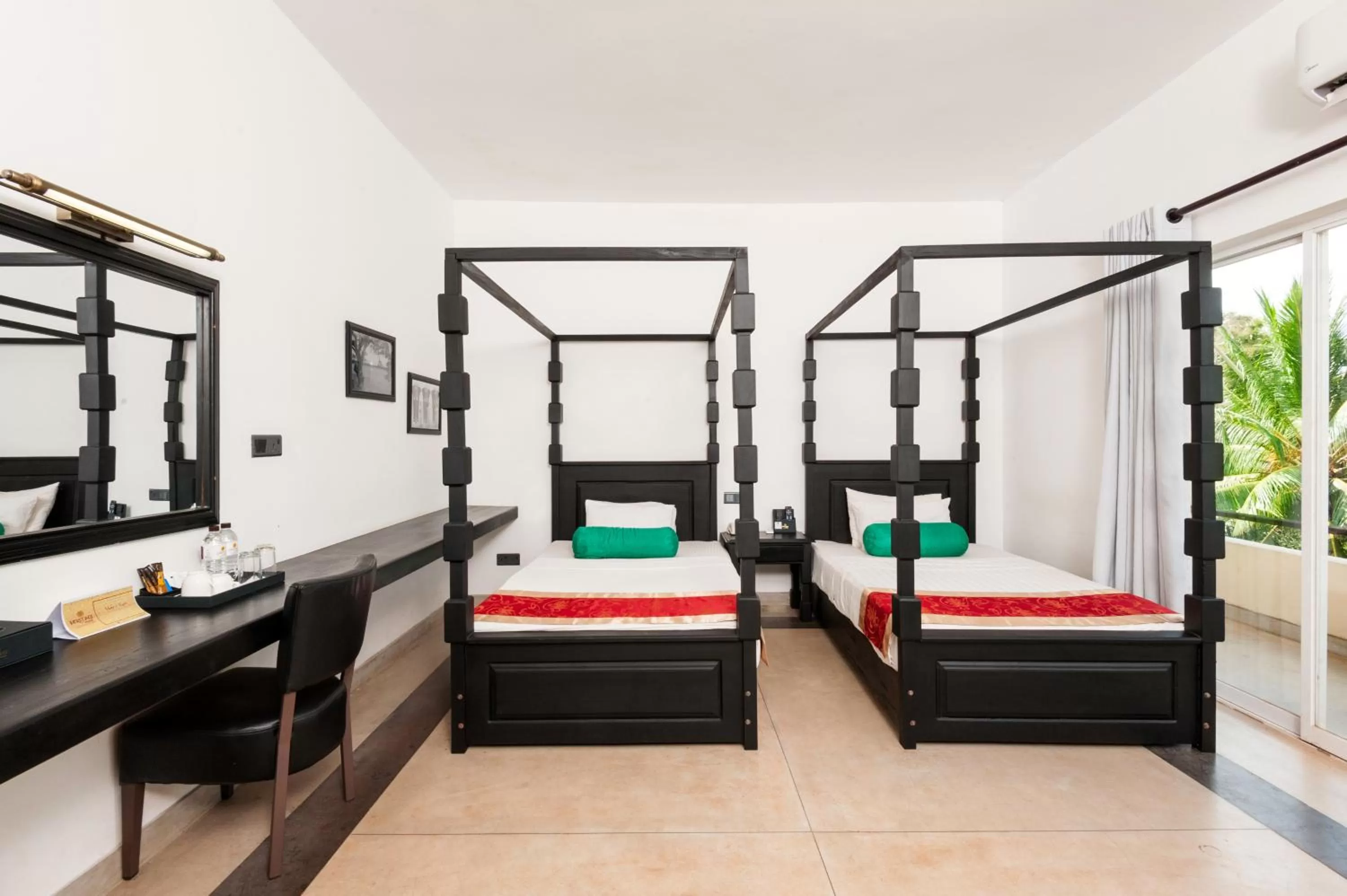 Photo of the whole room, Bed in Heritage Hotel