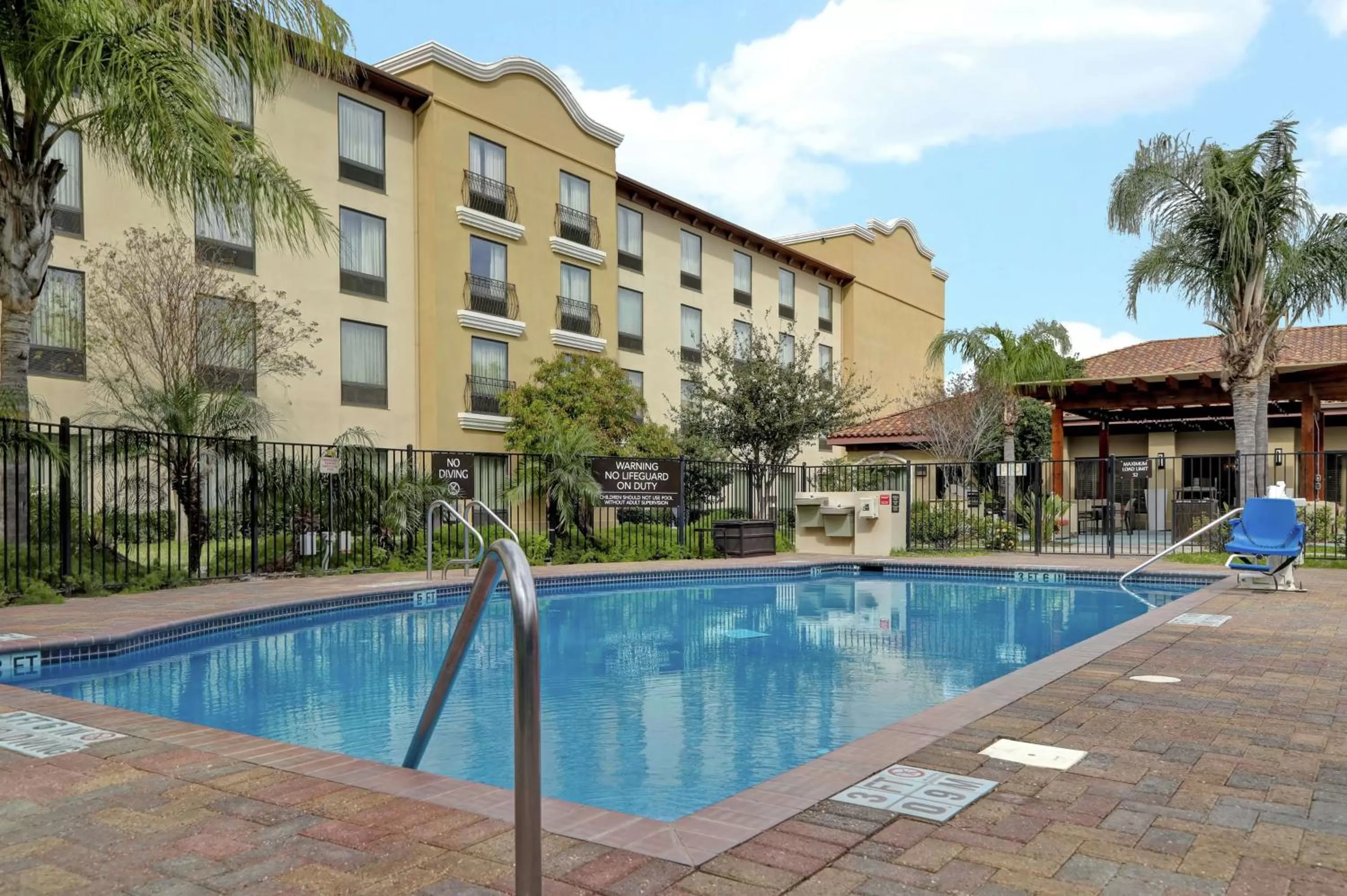 Pool view in Homewood Suites by Hilton McAllen