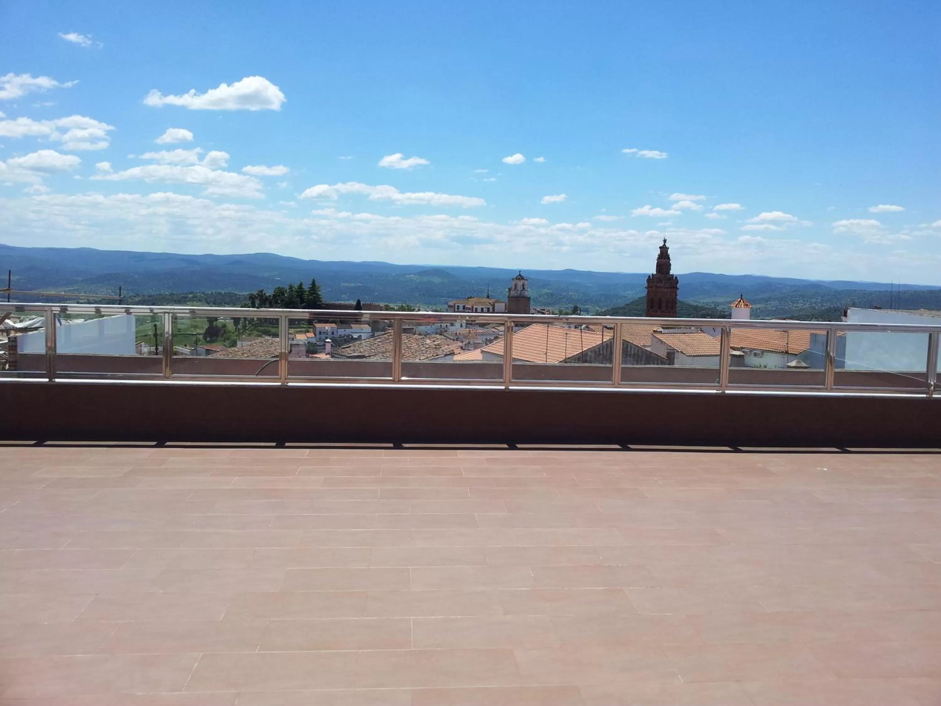 Banquet/Function facilities in Hotel Oasis Familiar