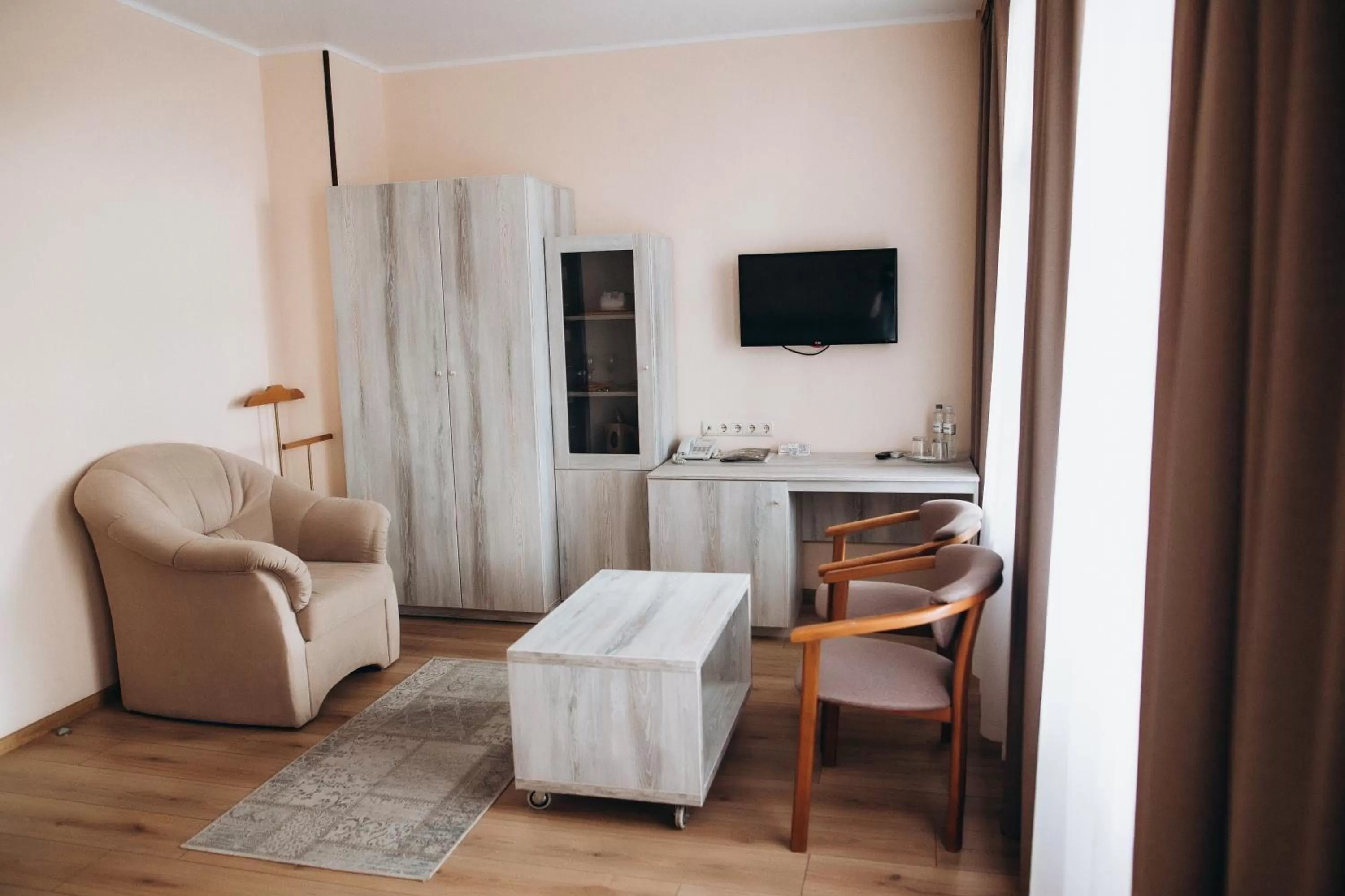 Bedroom in Oberig Hotel