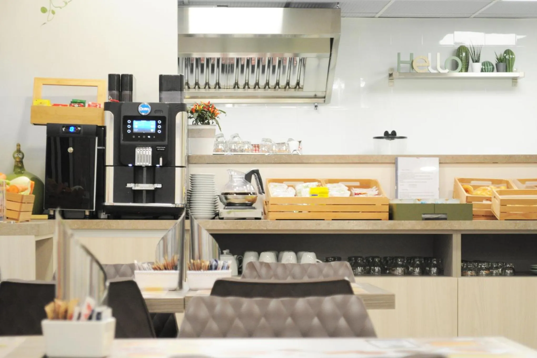 Breakfast in Hotel Maggiore