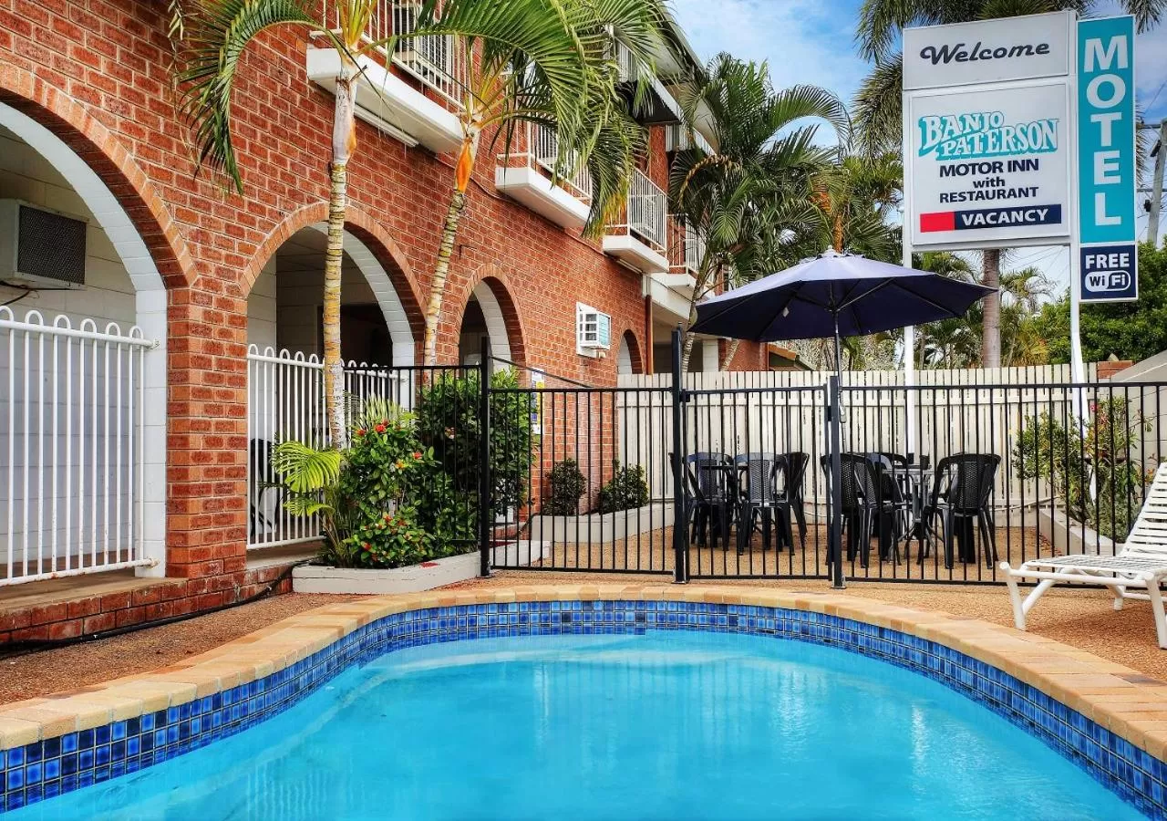 Property building in Banjo Paterson Motor Inn