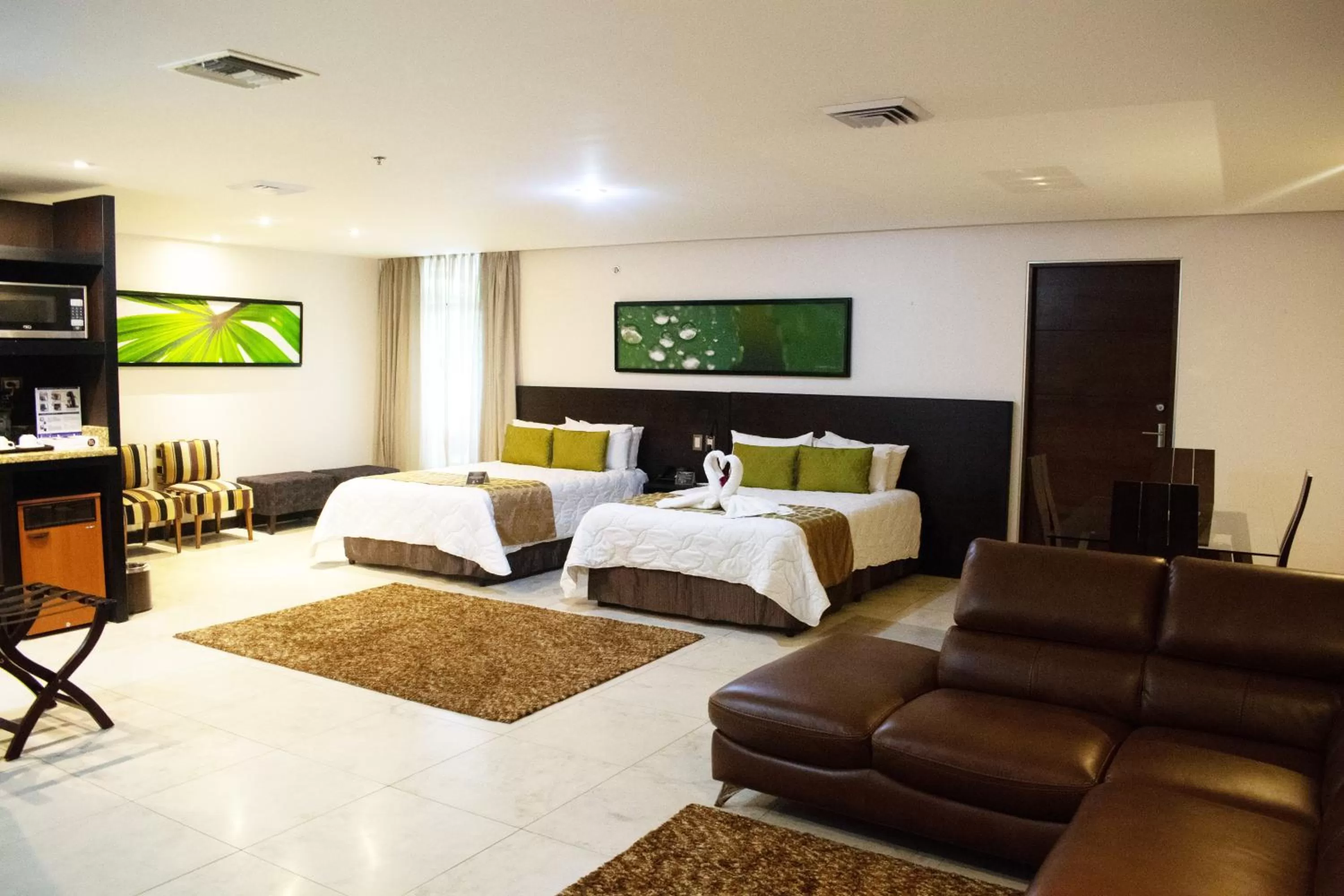 Photo of the whole room, Bed in Studio Hotel Boutique