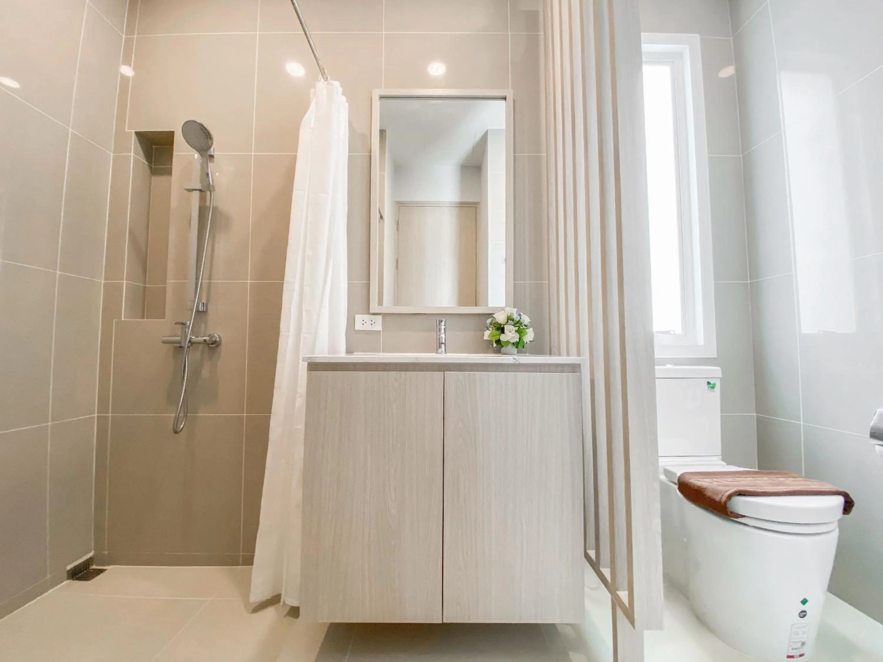 Shower in Chaum Haus Pool Villas