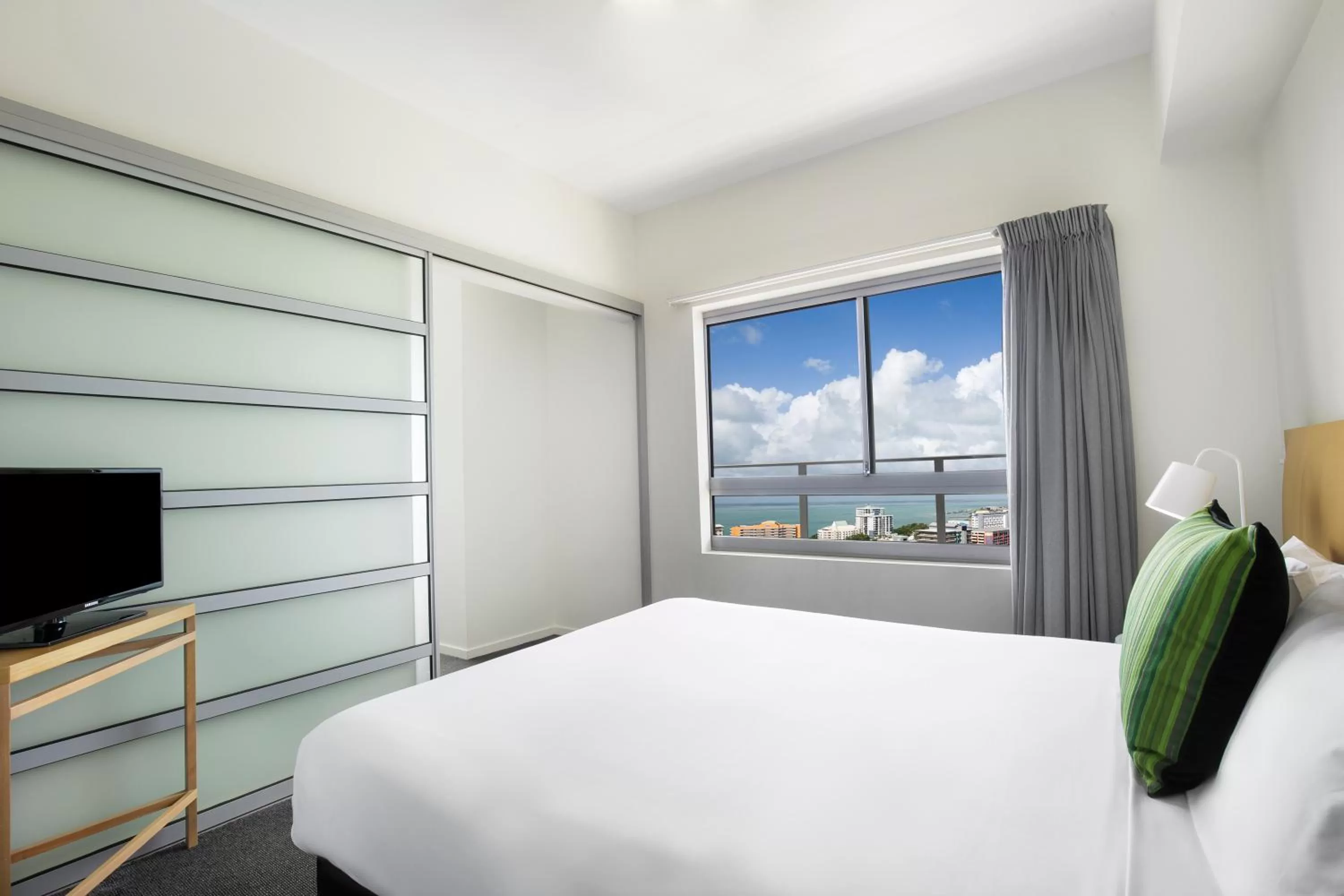 Bedroom, Bed in Mantra Pandanas