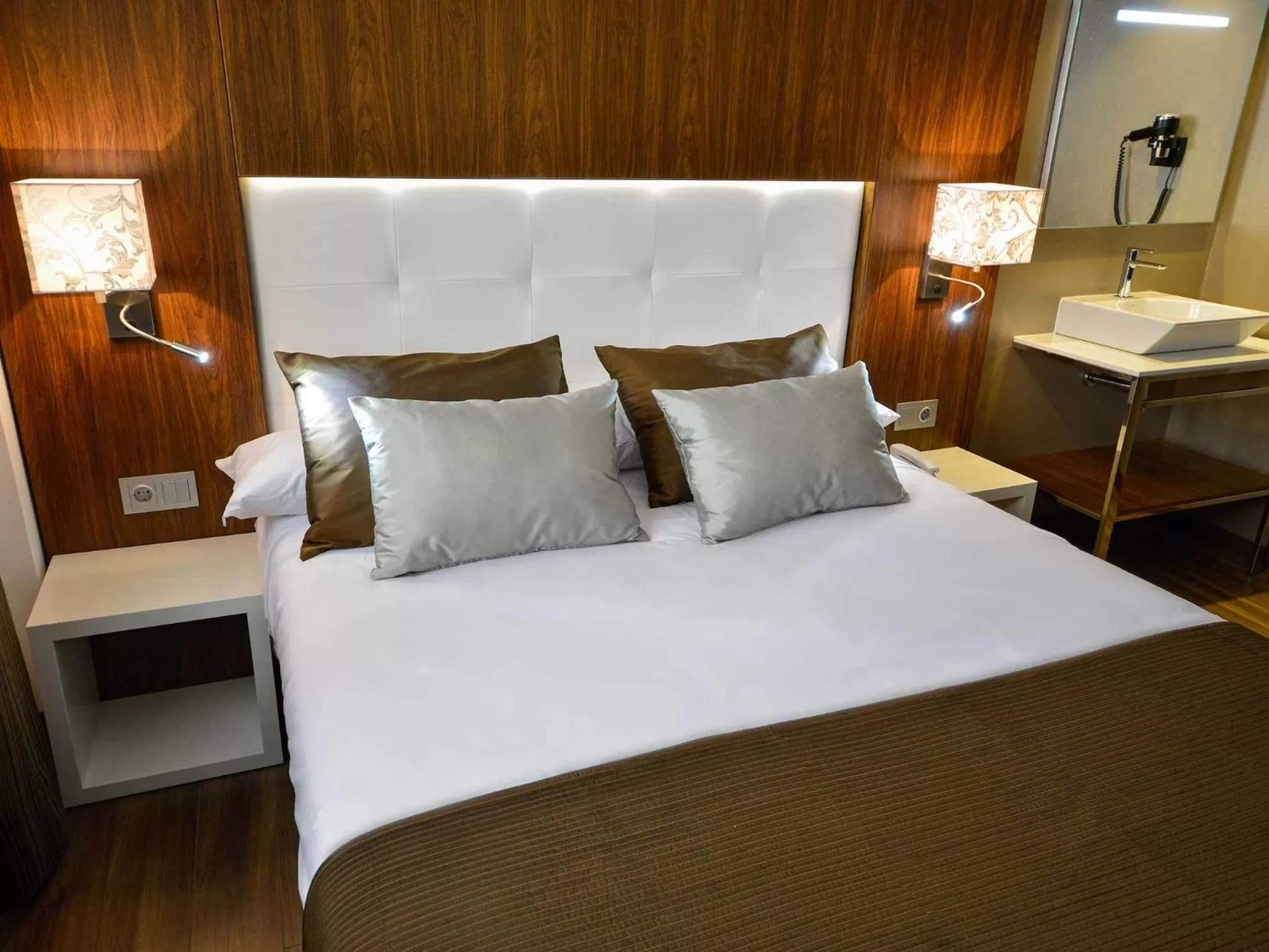 Bed in Gran Hotel Botánicos