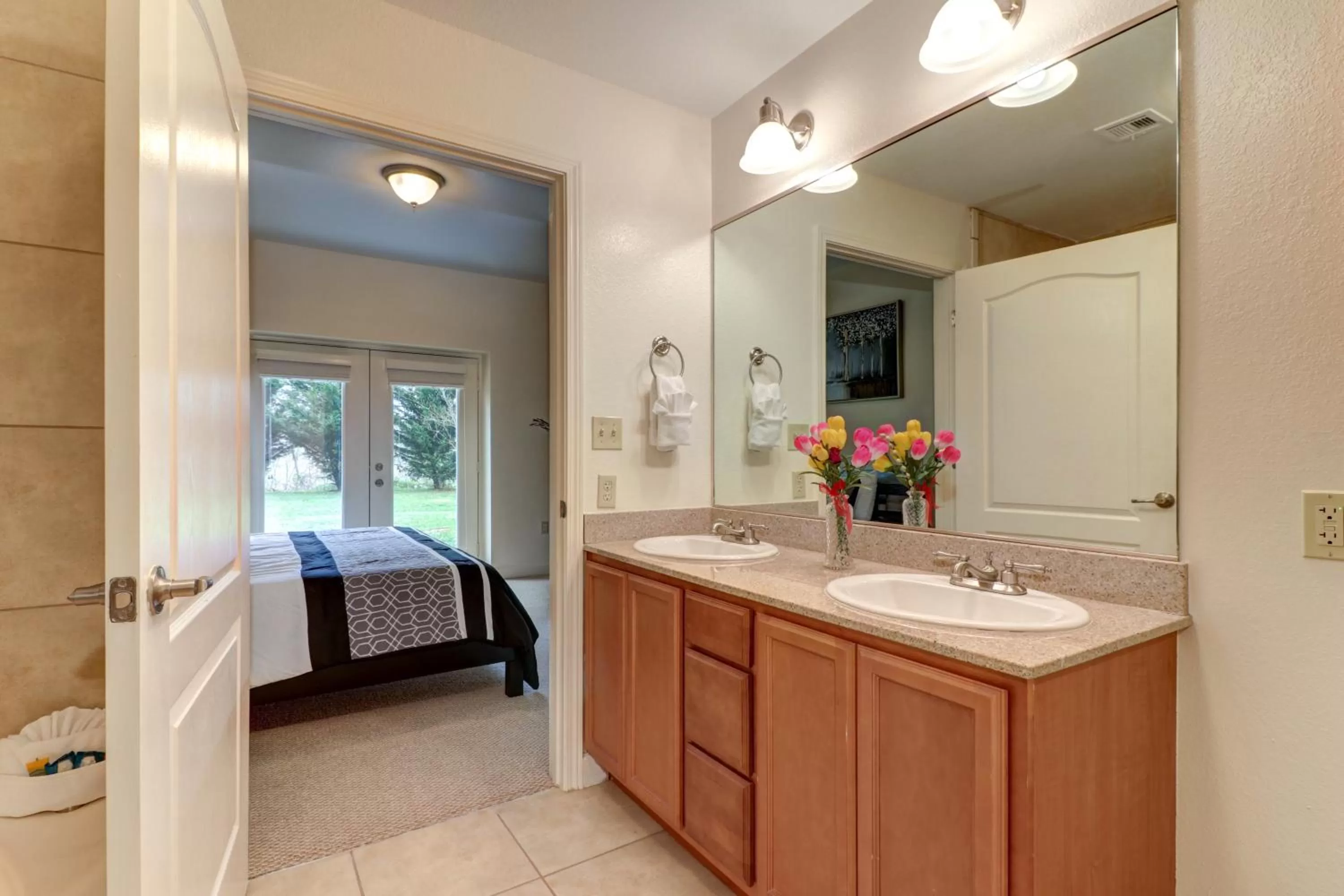 Bathroom in Sandy's Sanctuary