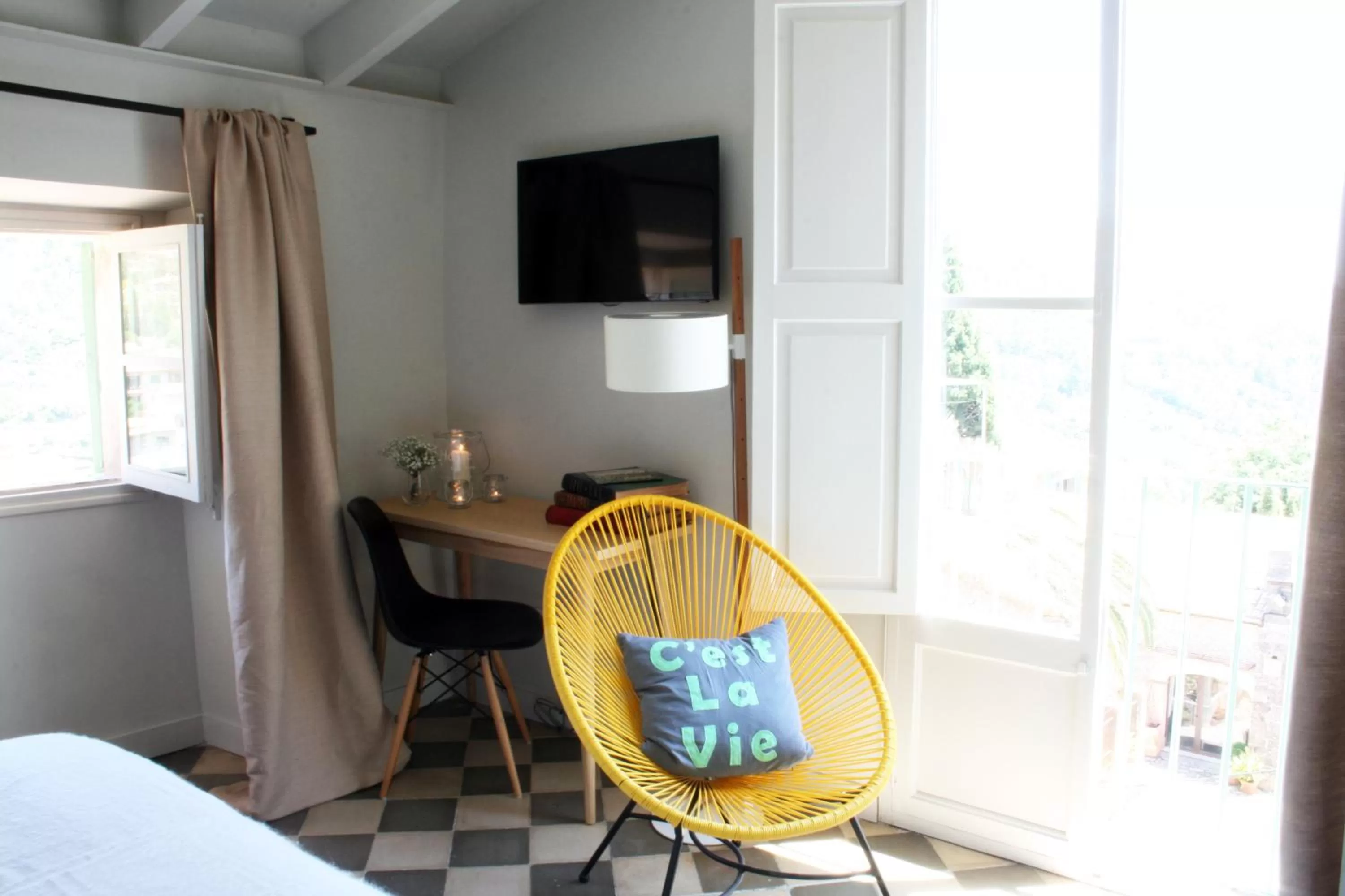 Day, Bed in Ca's Papà