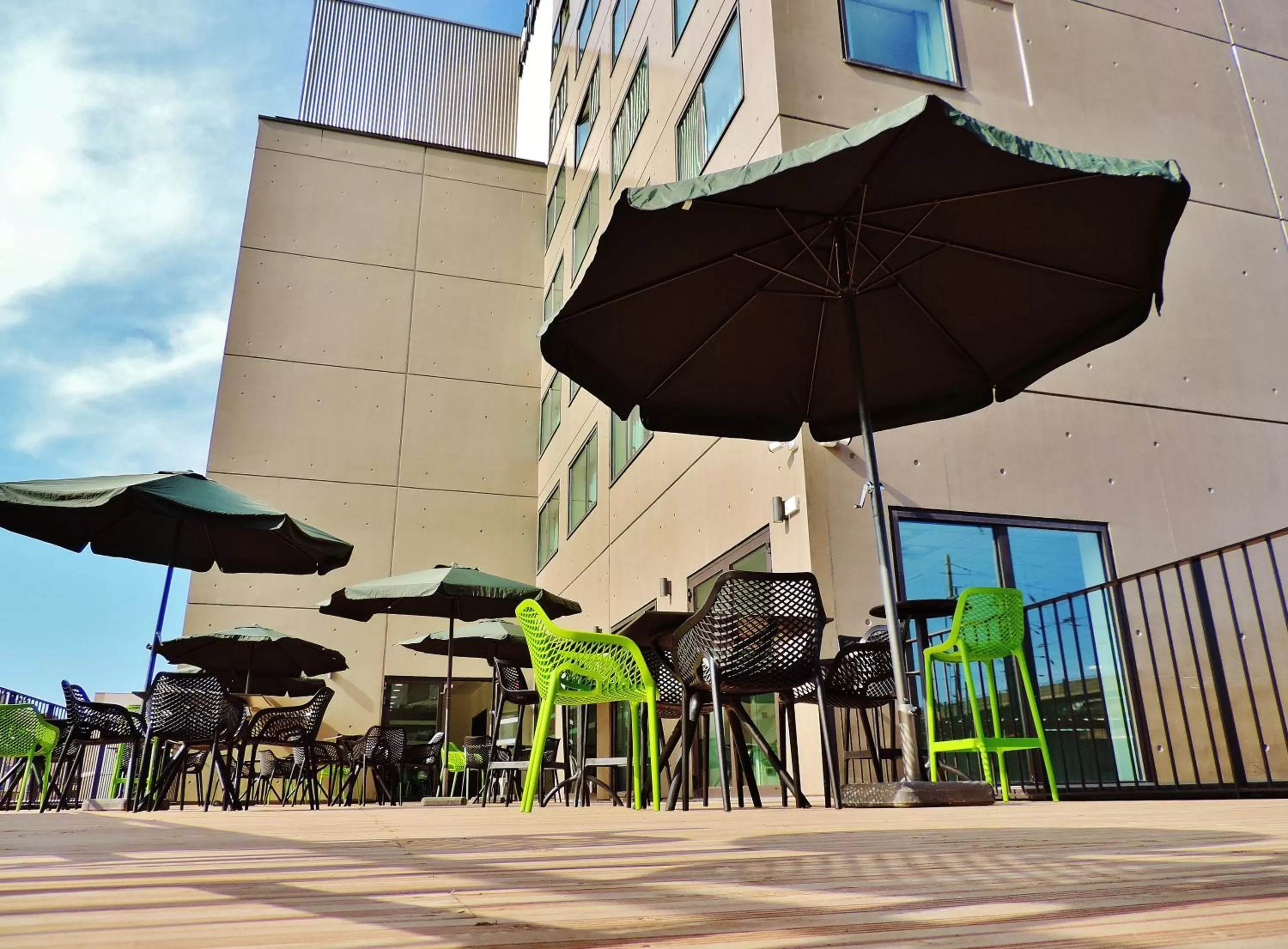 Patio in Campanile Metz Centre - Gare