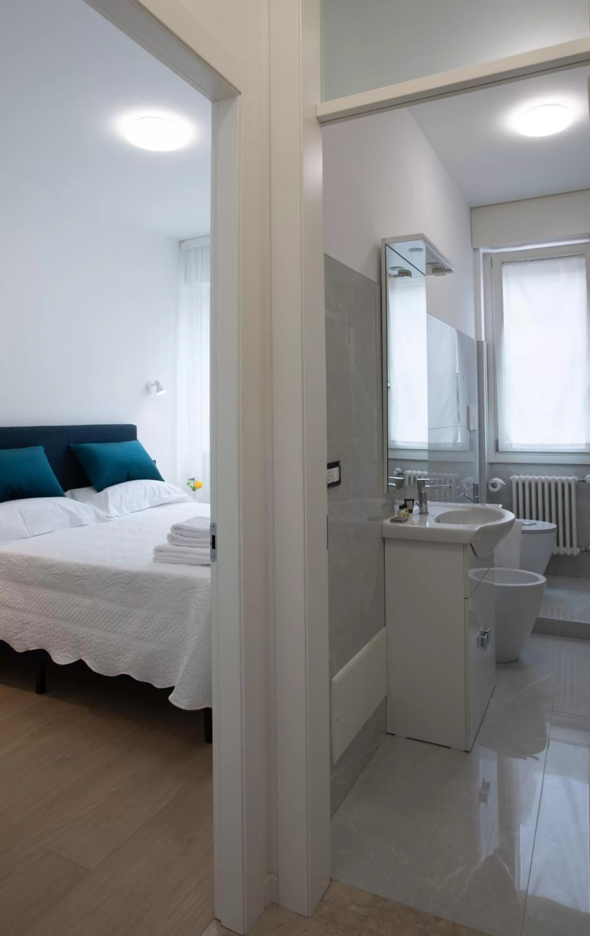 Photo of the whole room, Bathroom in BB Elite Berchet