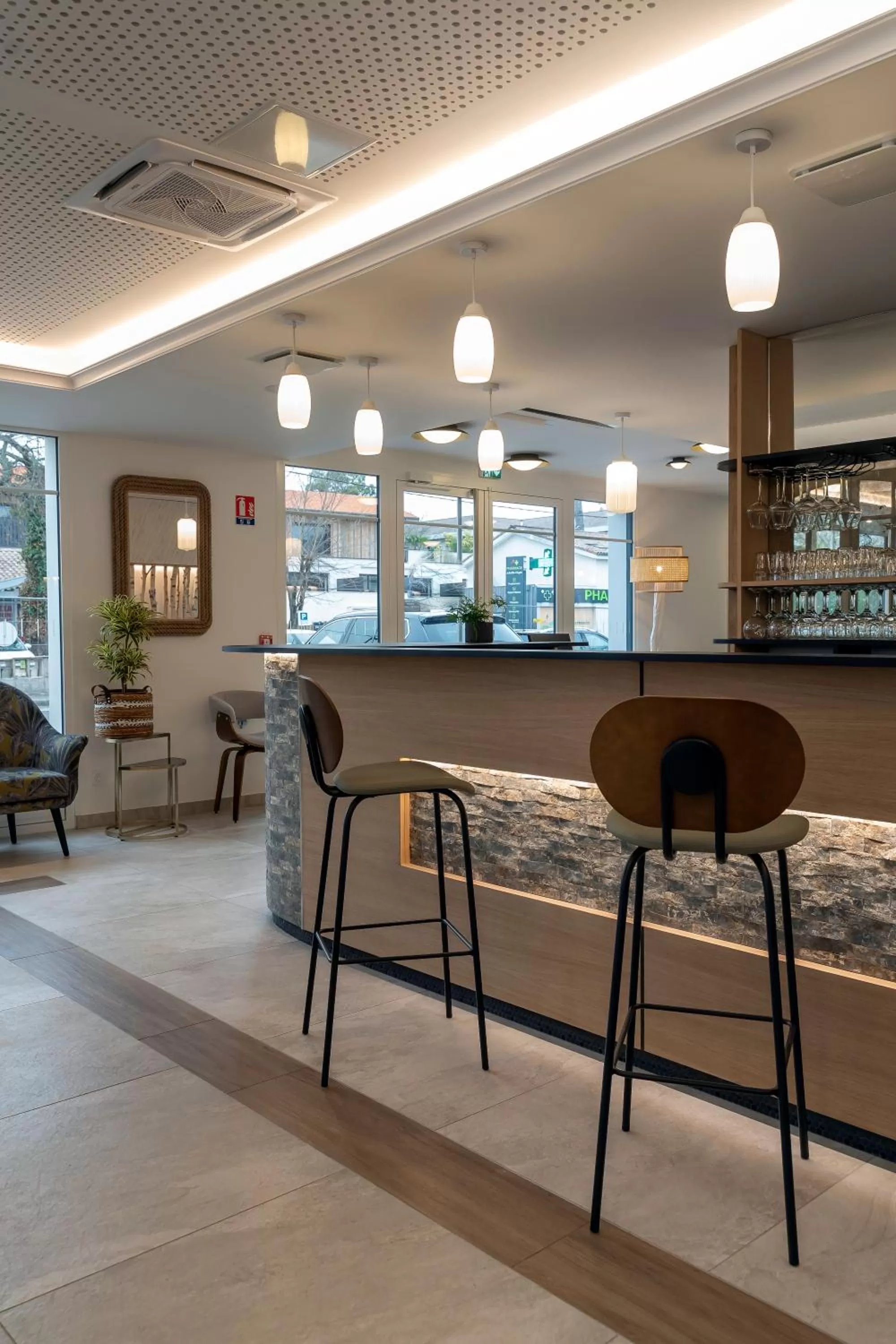 Lounge or bar in HOTEL LE 25