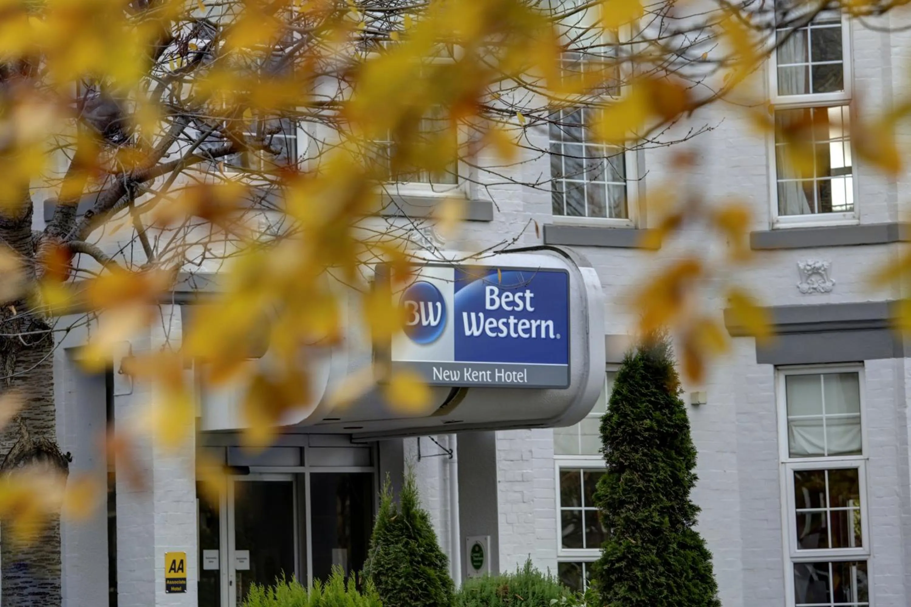 Property building in Best Western New Kent Hotel