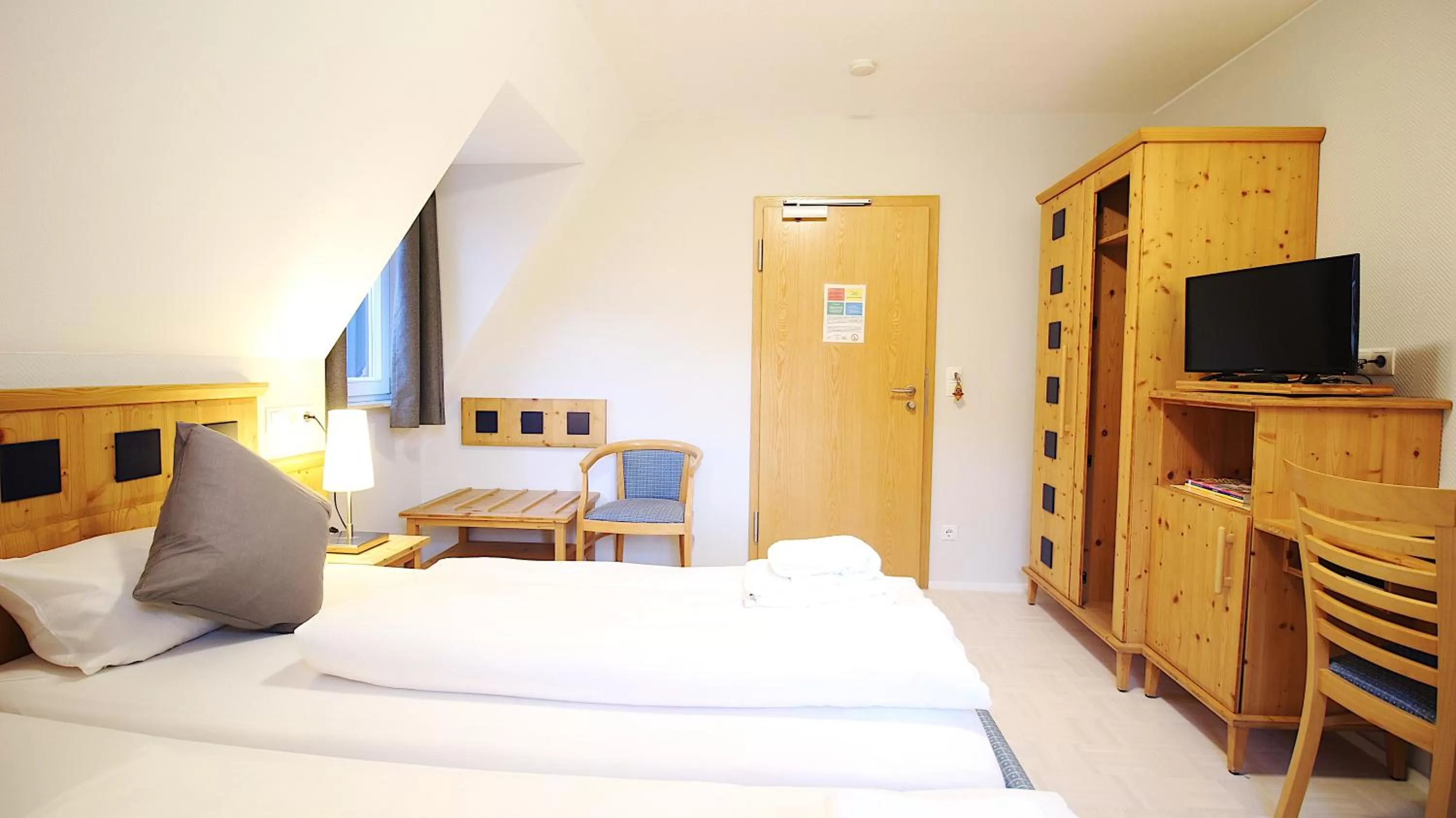 TV and multimedia, Bed in Aparthotel Alte Schmiede Dettelbach