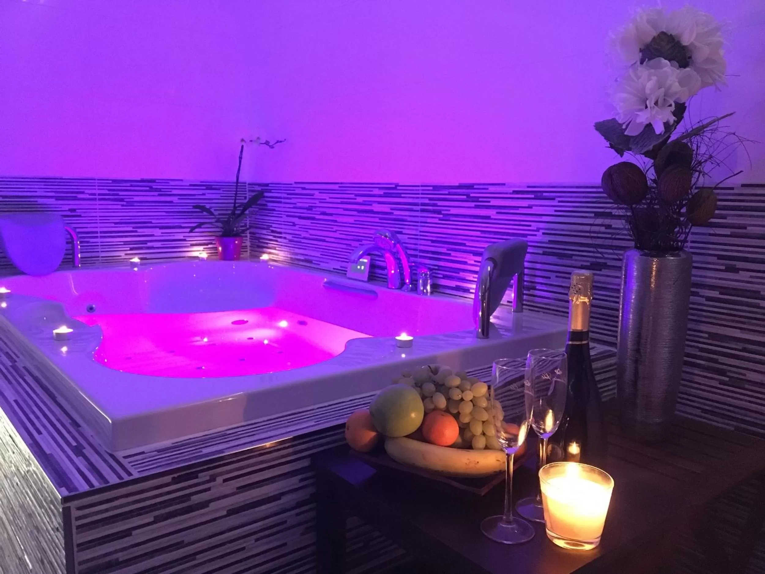 Hot Tub in Grandium Hotel Prague