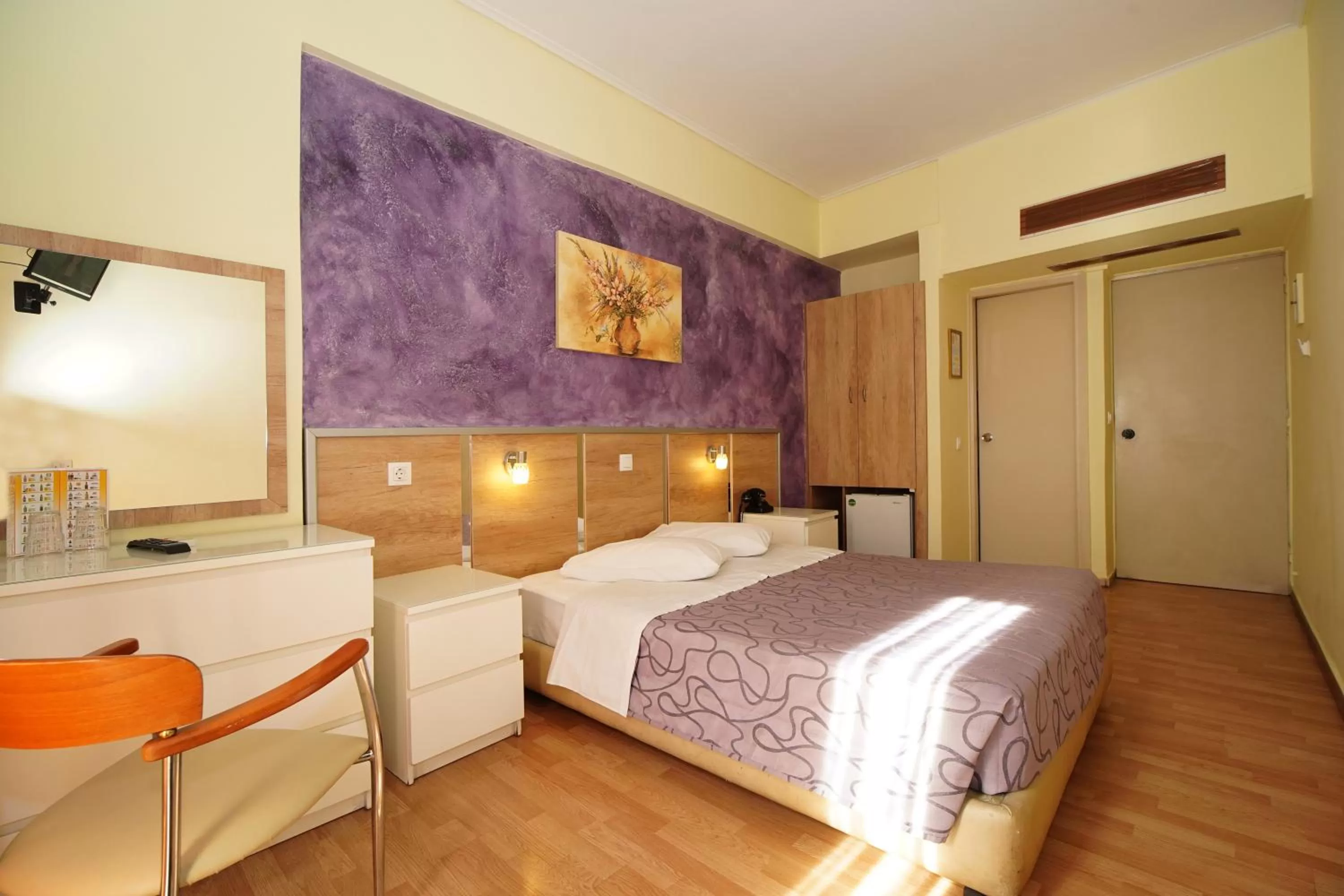 Other, Bed in Socrates Hotel