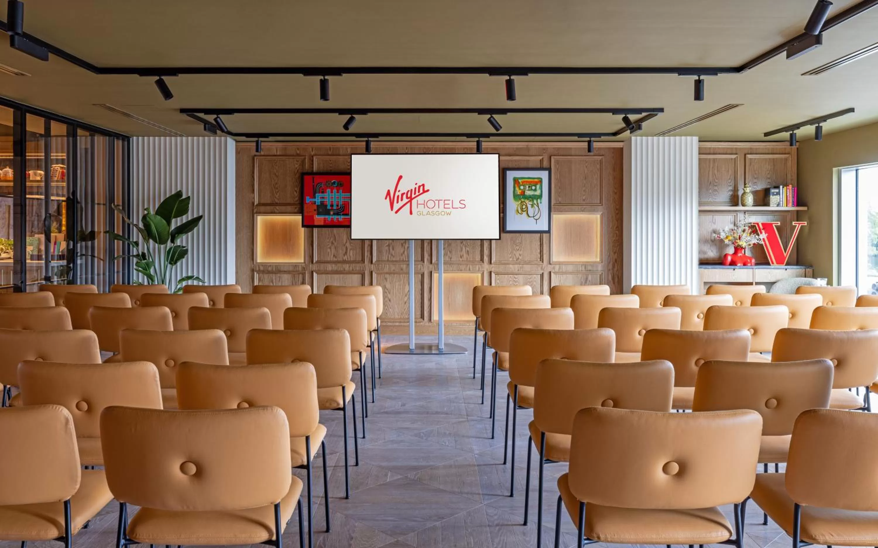 Banquet/Function facilities in Virgin Hotels Glasgow