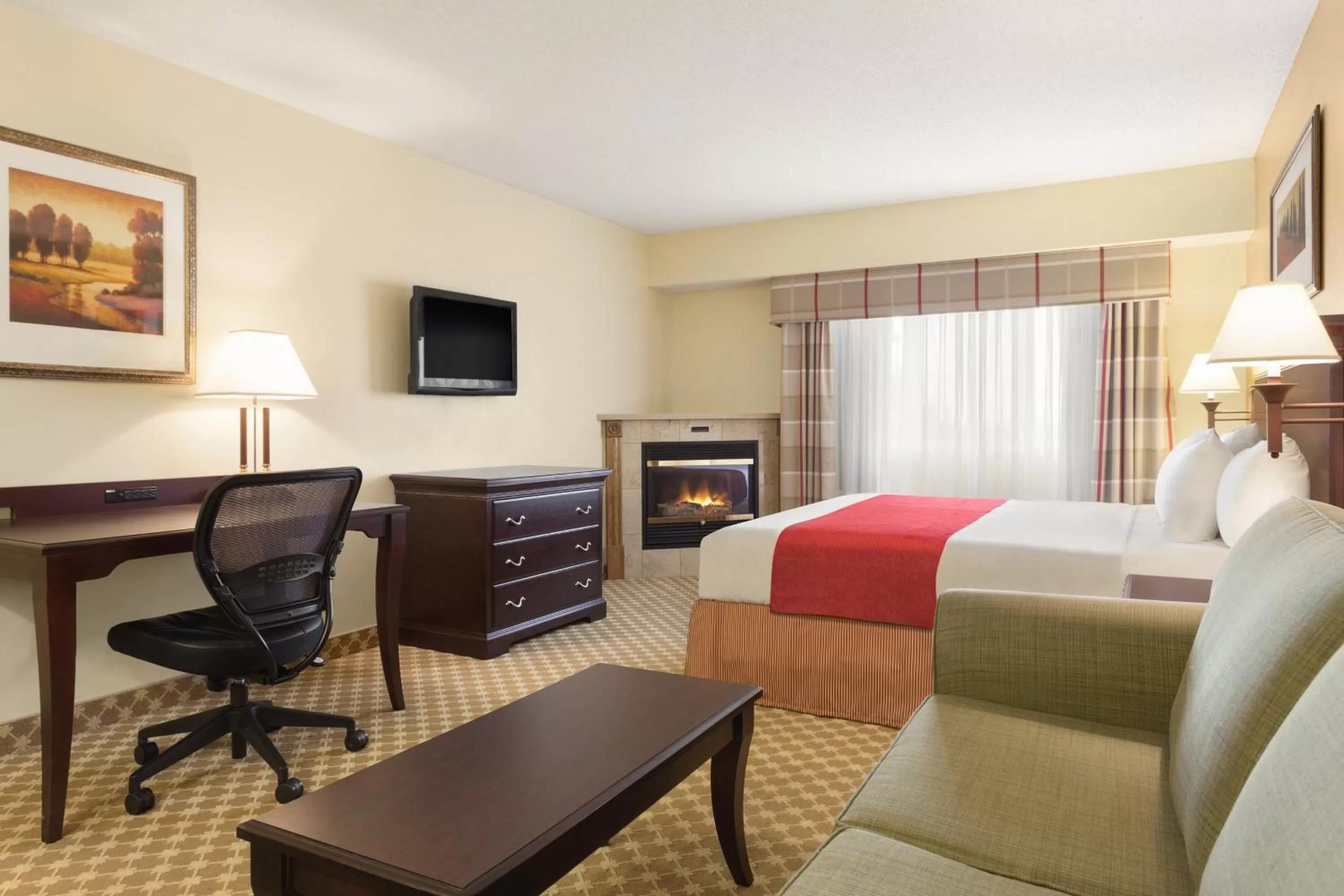 Photo of the whole room, Bed in Country Inn & Suites by Radisson, Lincoln North Hotel and Conference Center, NE