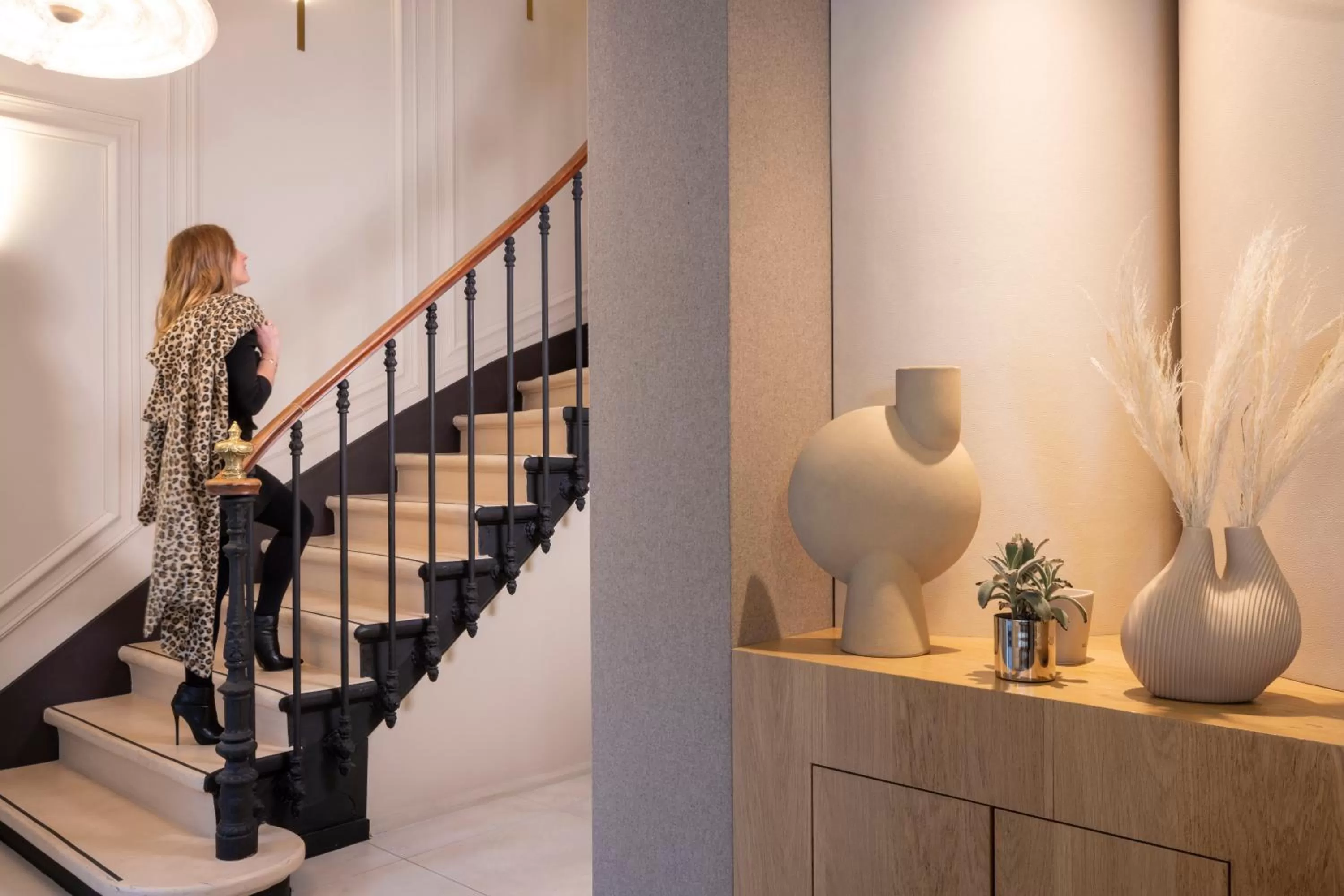 Decorative detail in Hôtel Beige