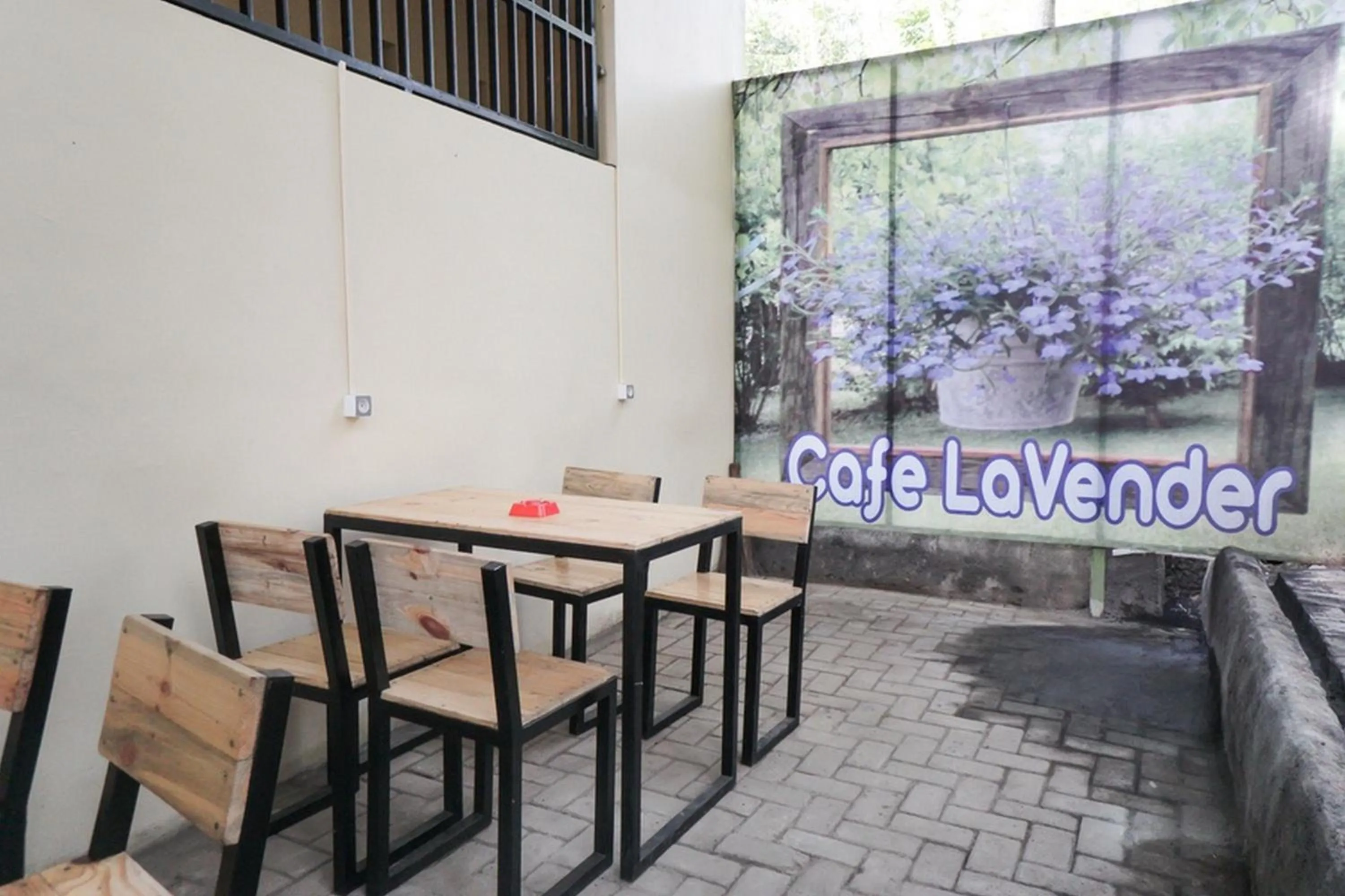 RedDoorz Syariah near Exit Tol Malang