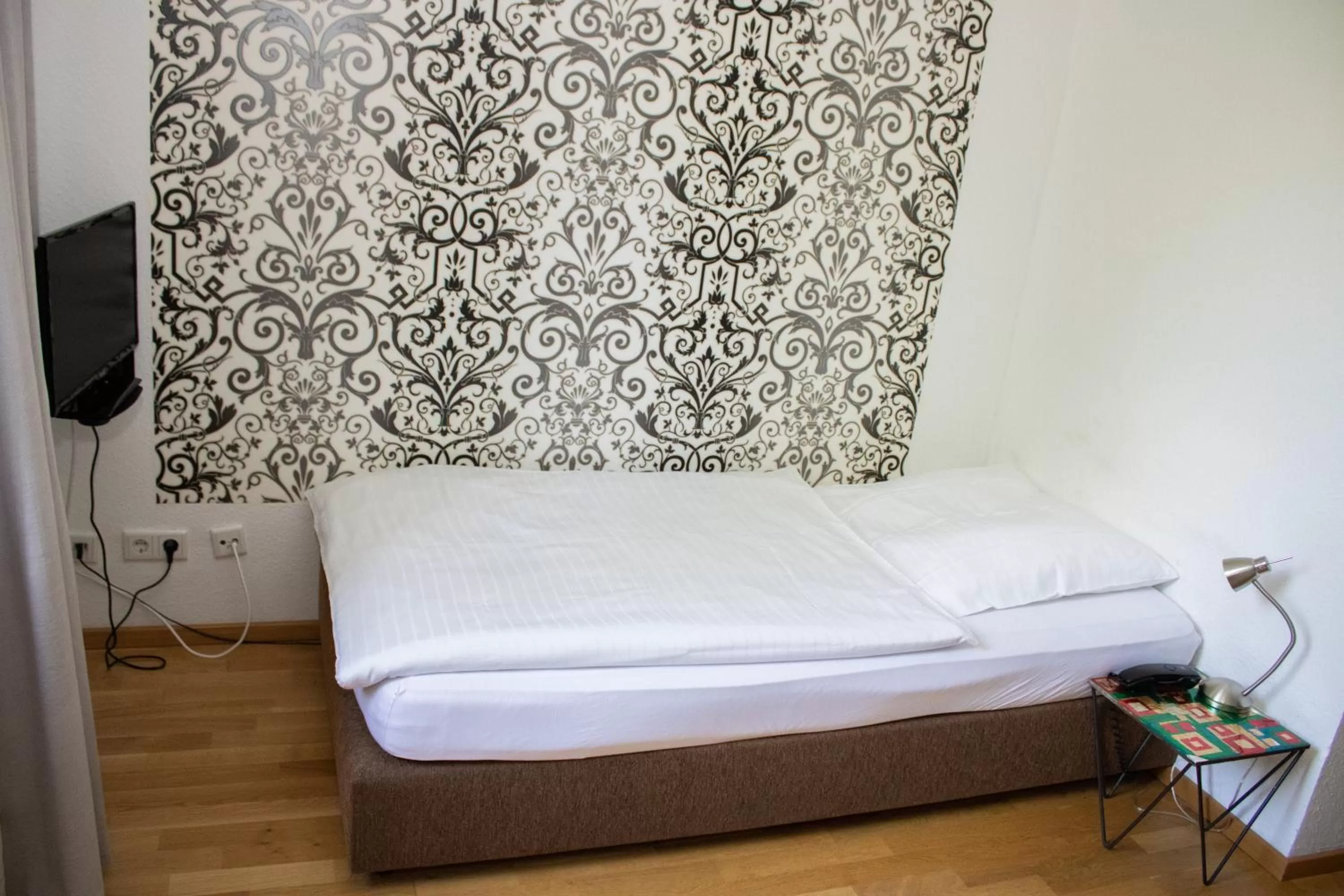 Photo of the whole room, Bed in Hotel Stern - Self Check-In