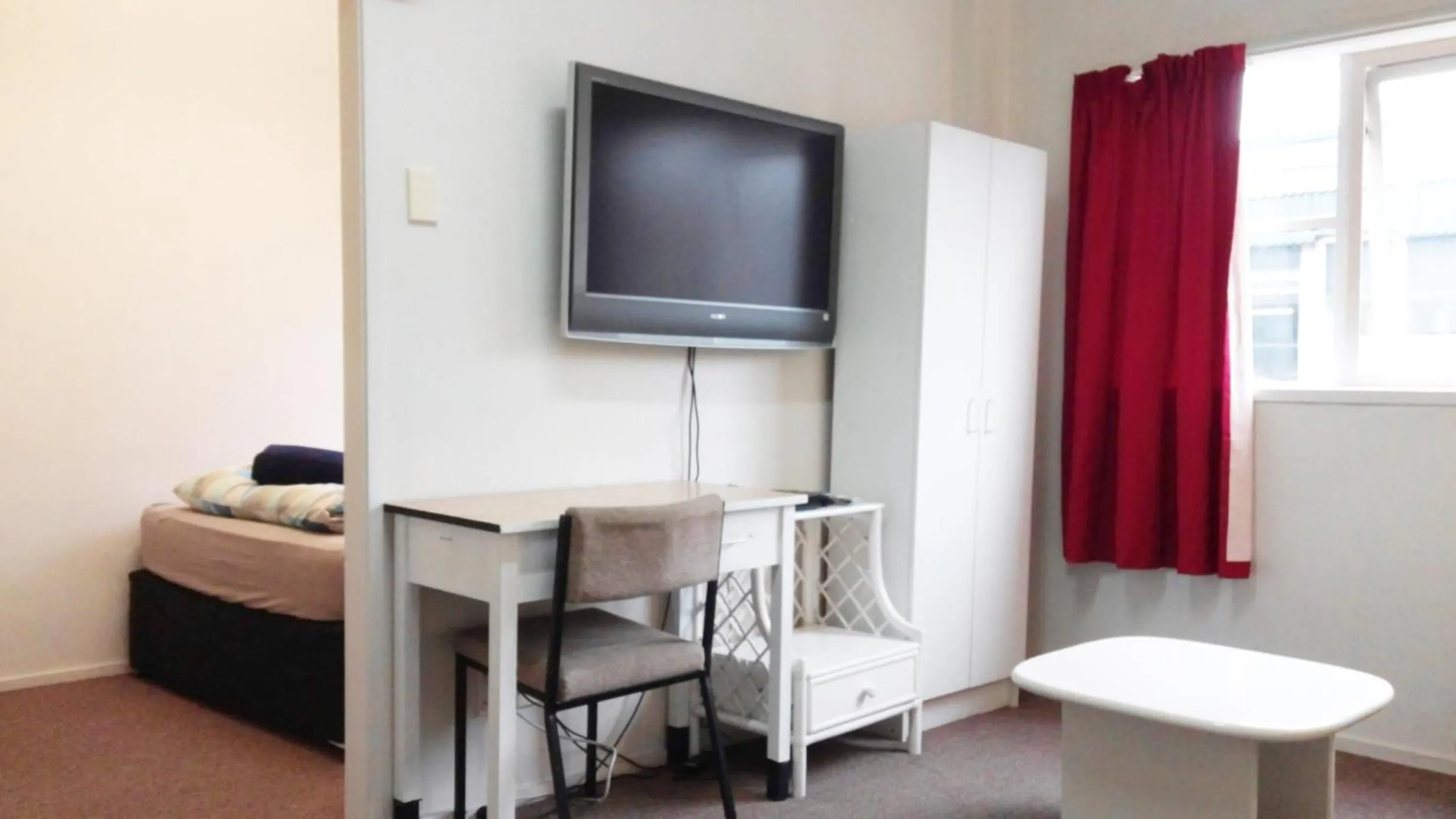 TV and multimedia, Bed in Backpackers Central Hamilton