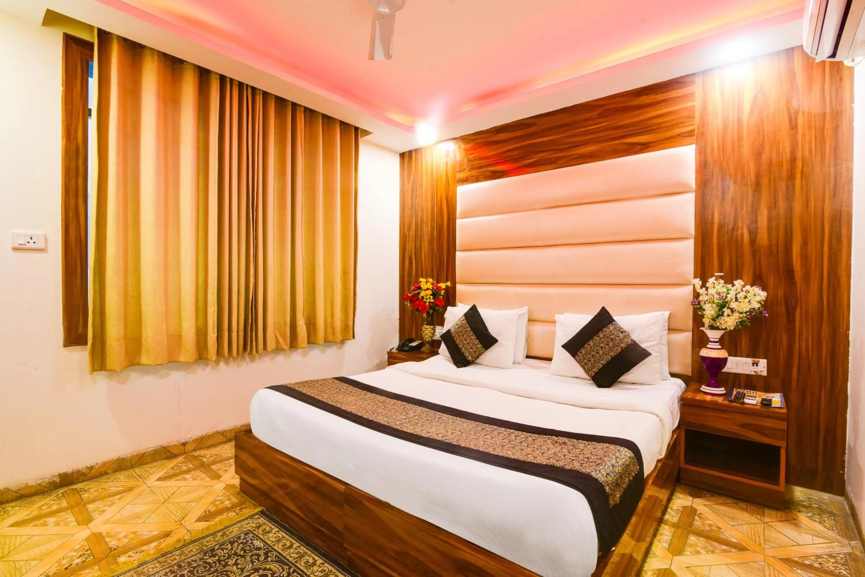 Bed in Olivia Hotels At Delhi Airport