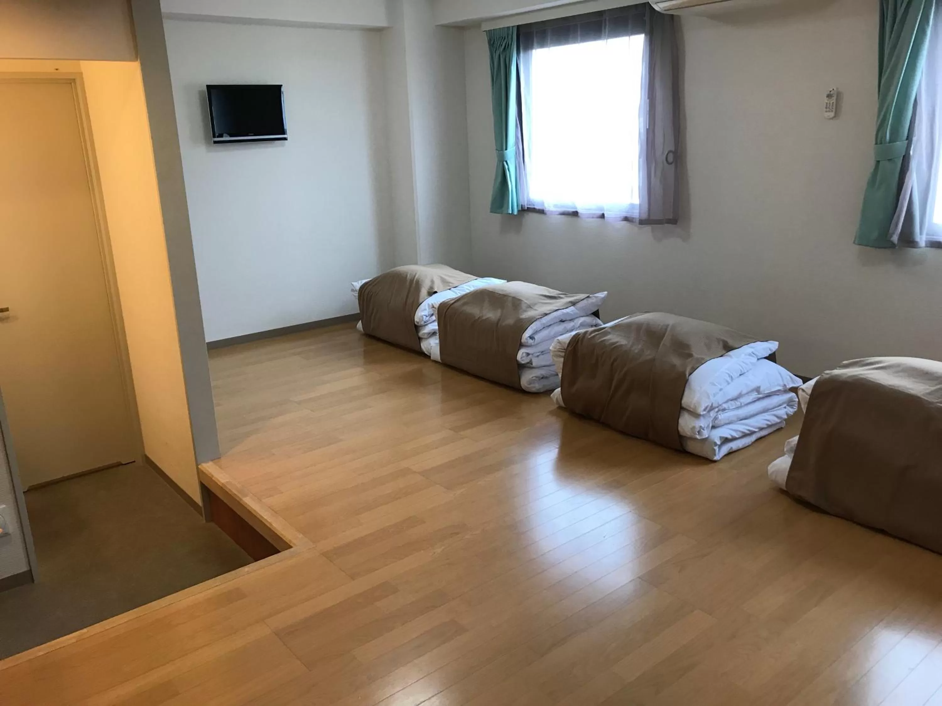 Photo of the whole room, Bed in Kagoshima Daiichi Hotel Kishaba