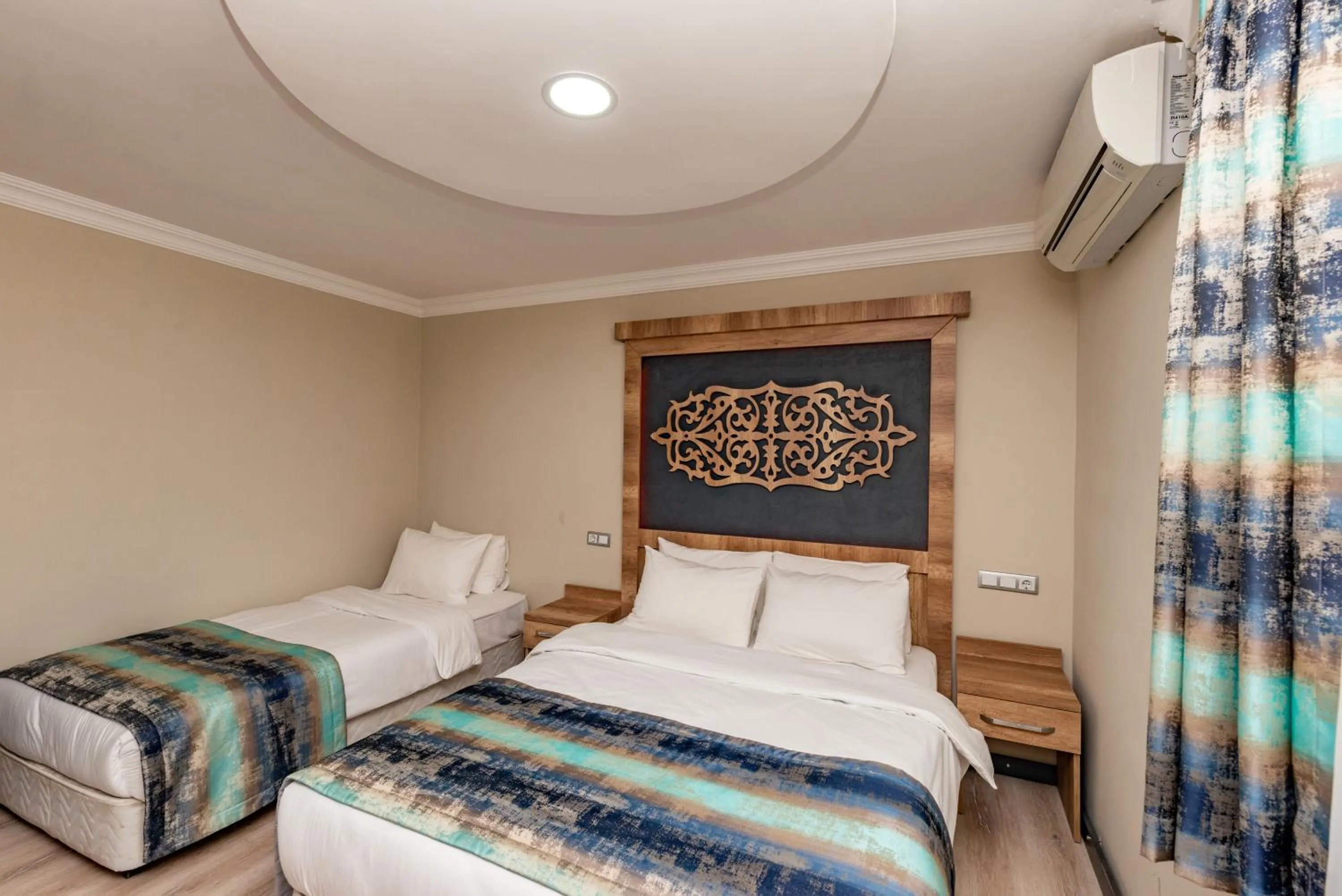 Bed in Linda Expo Palace