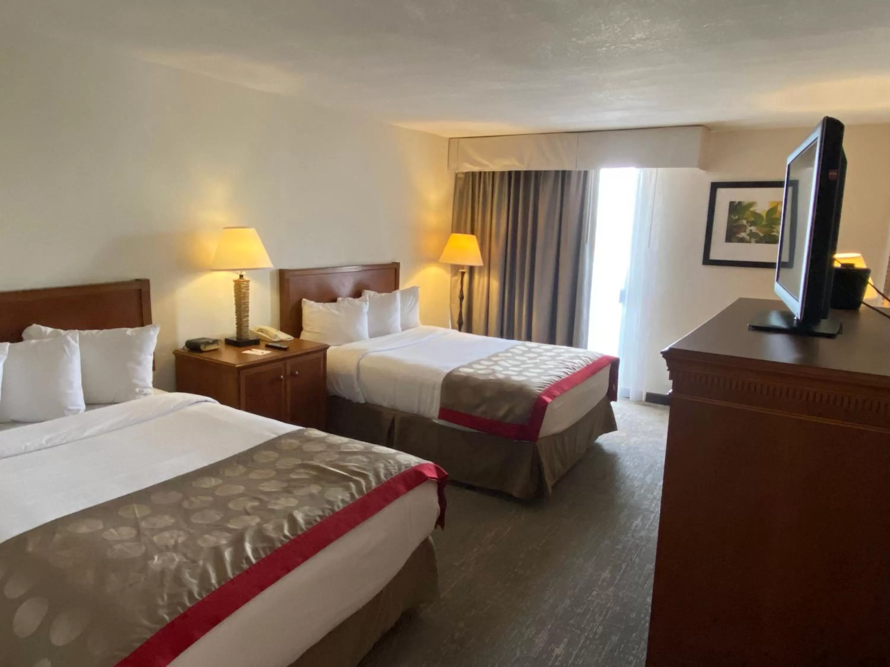 Ramada by Wyndham Albuquerque Midtown