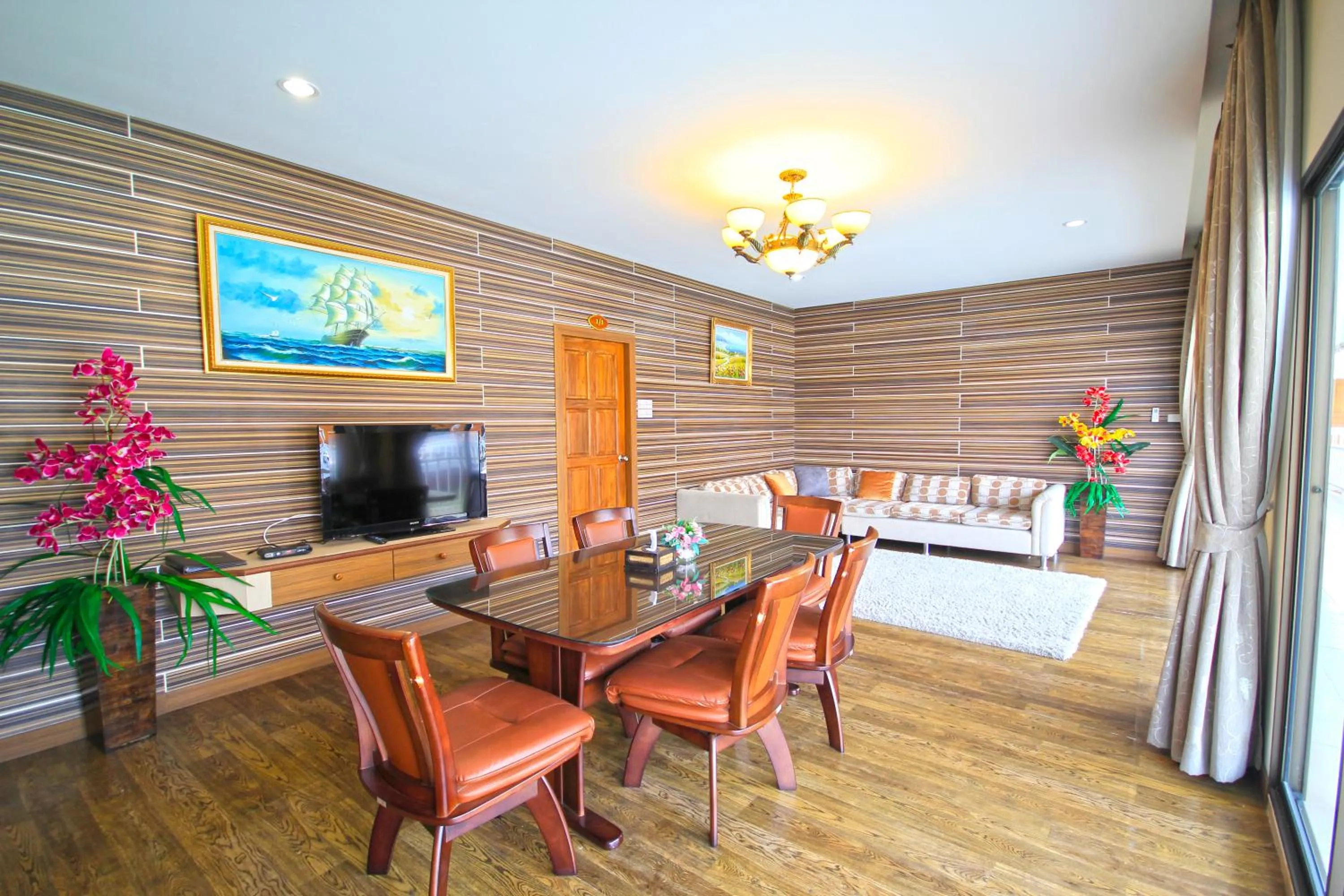 Living room in Chawalun Resort