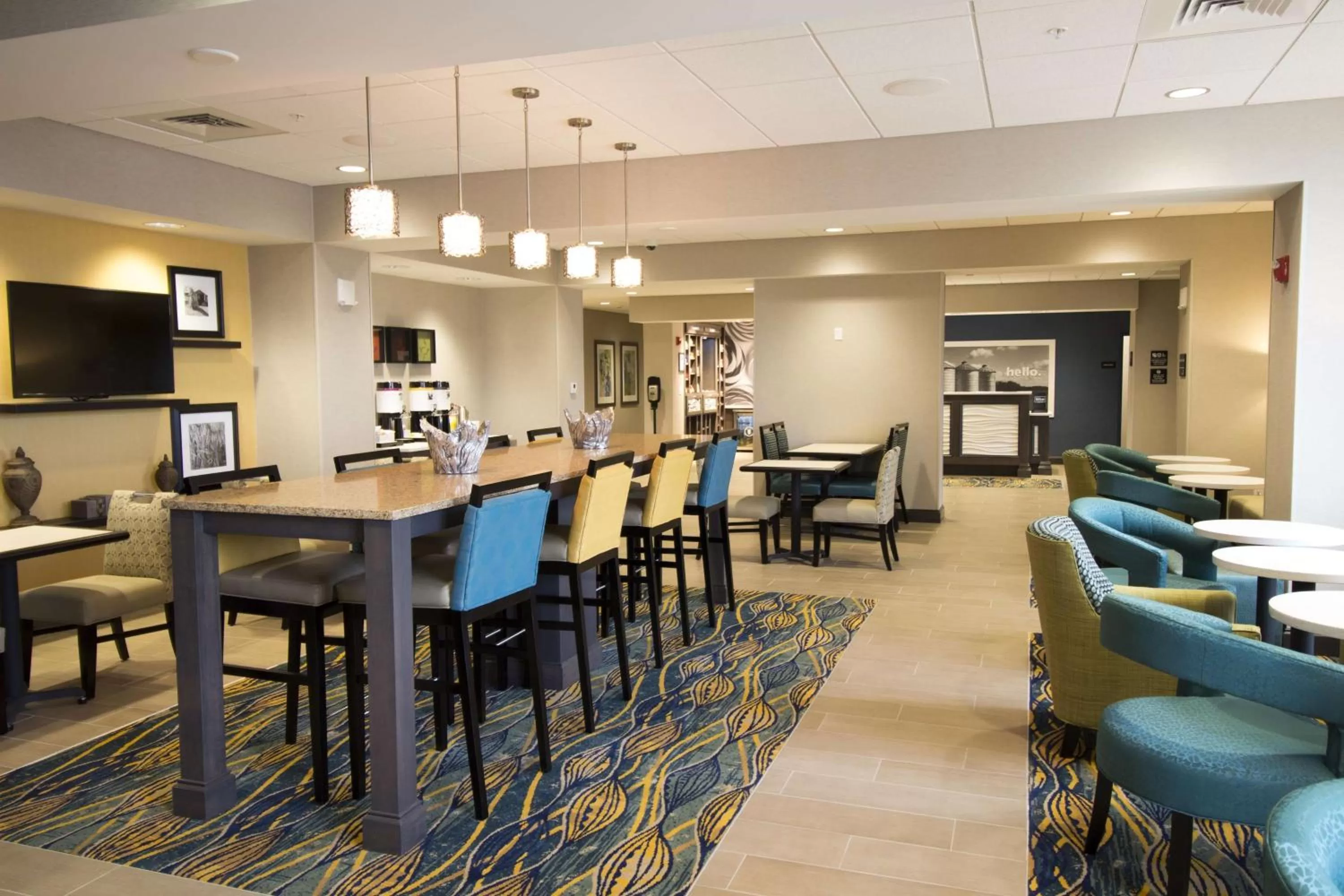 Lobby or reception in Hampton Inn Decatur, Mt. Zion, IL