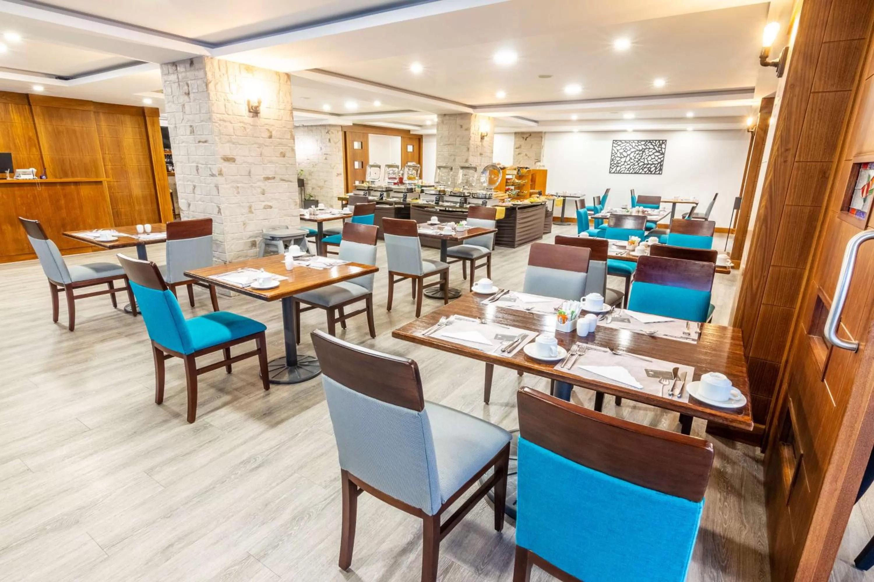 Restaurant/places to eat in Sonesta Hotel Loja