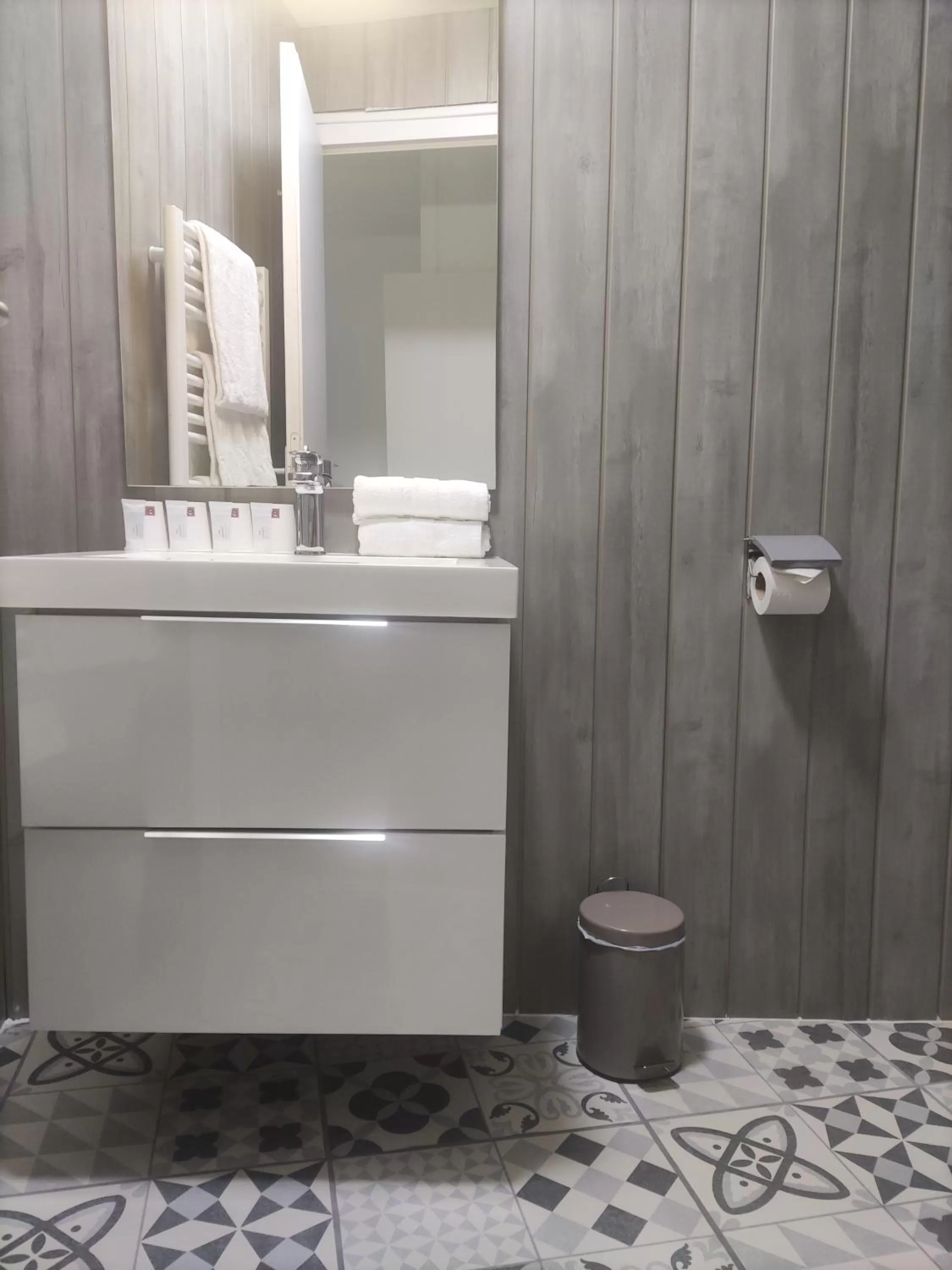 Bathroom in La Côte de Lumière