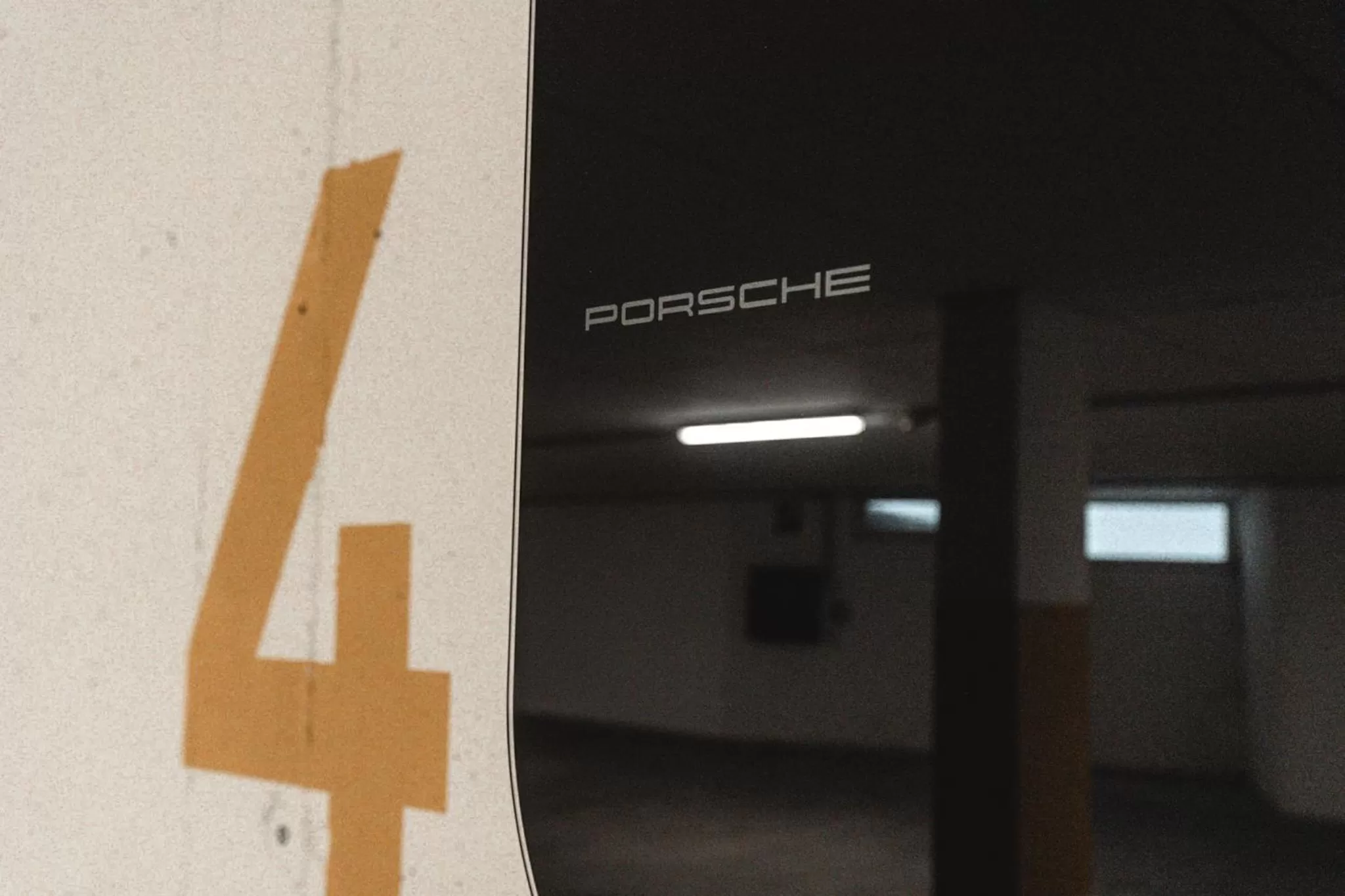 Parking in Be Place Adult Friendly Hotel