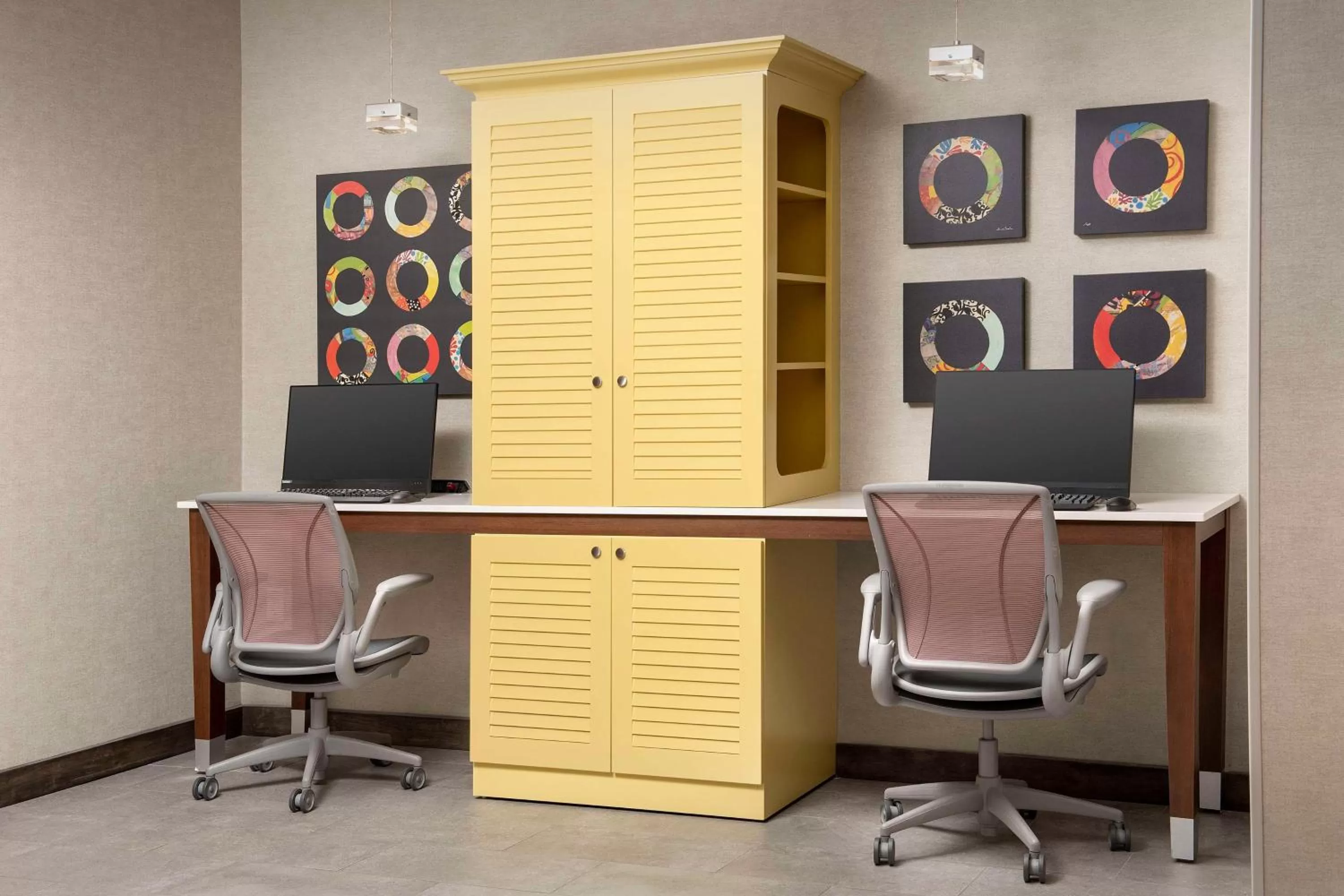 Business facilities in Home2 Suites By Hilton Miami Doral West Airport, Fl