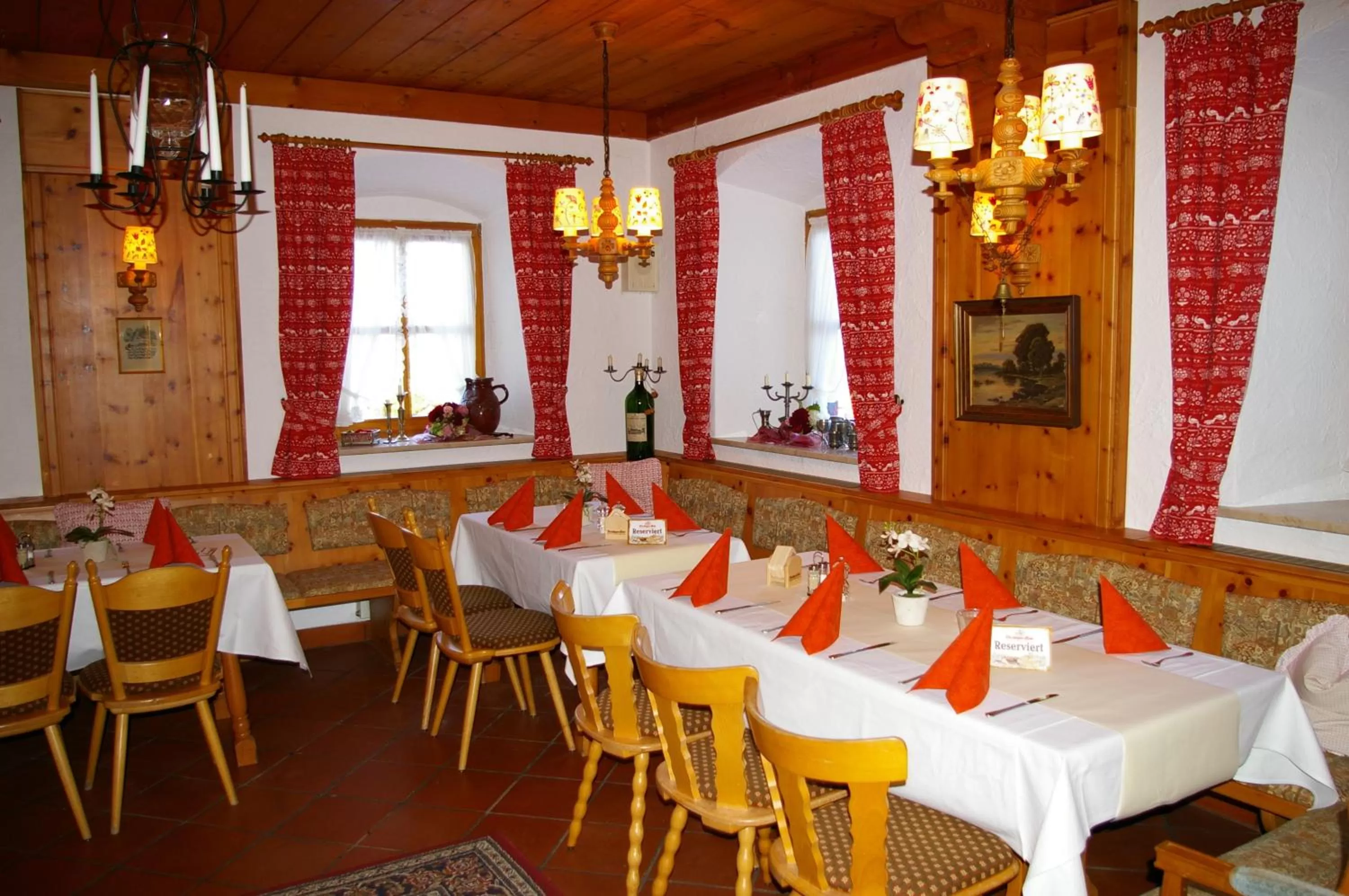 Restaurant/places to eat in Landgasthof Goldener Pflug