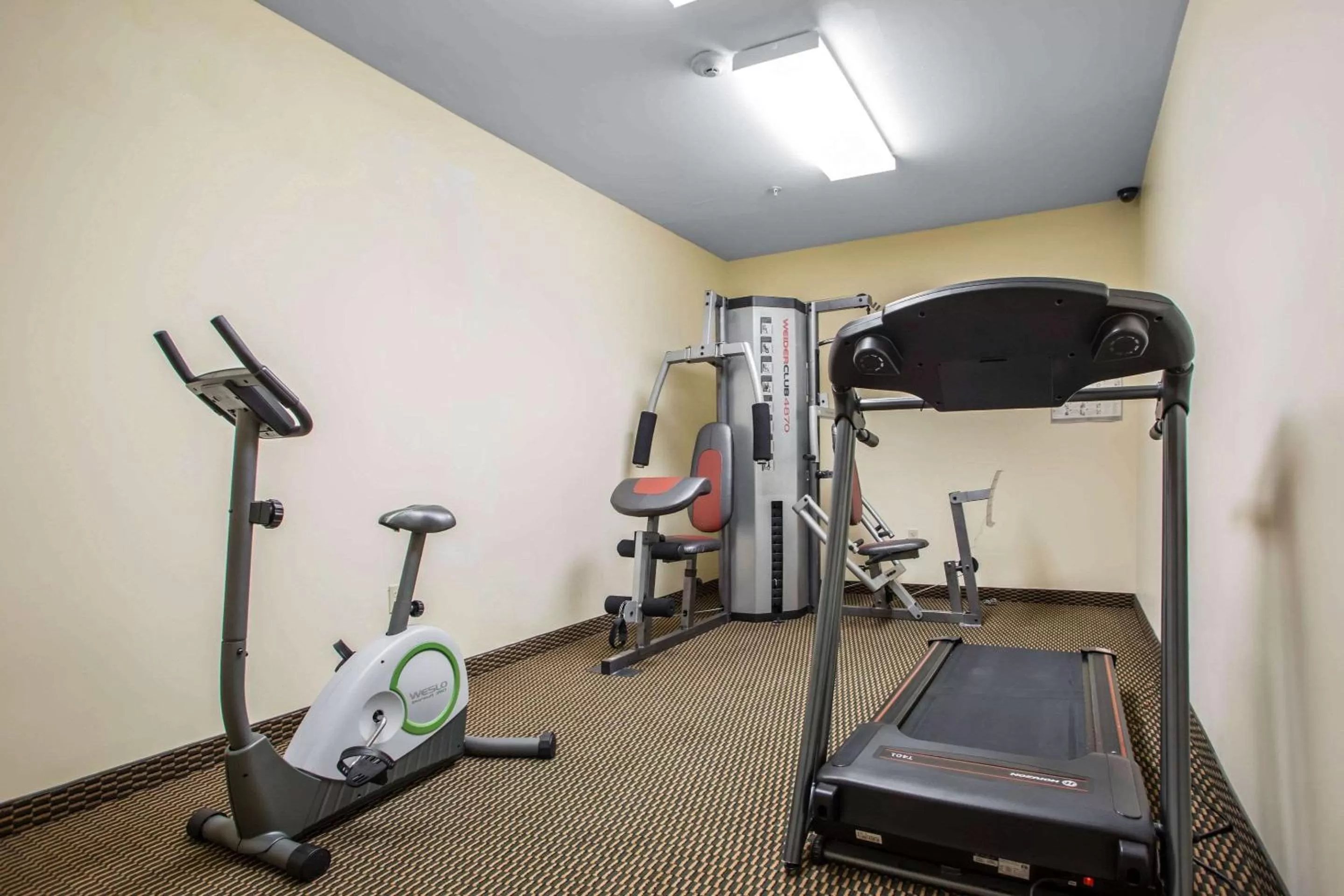 Fitness centre/facilities in Econo Lodge Harrisburg - Hershey