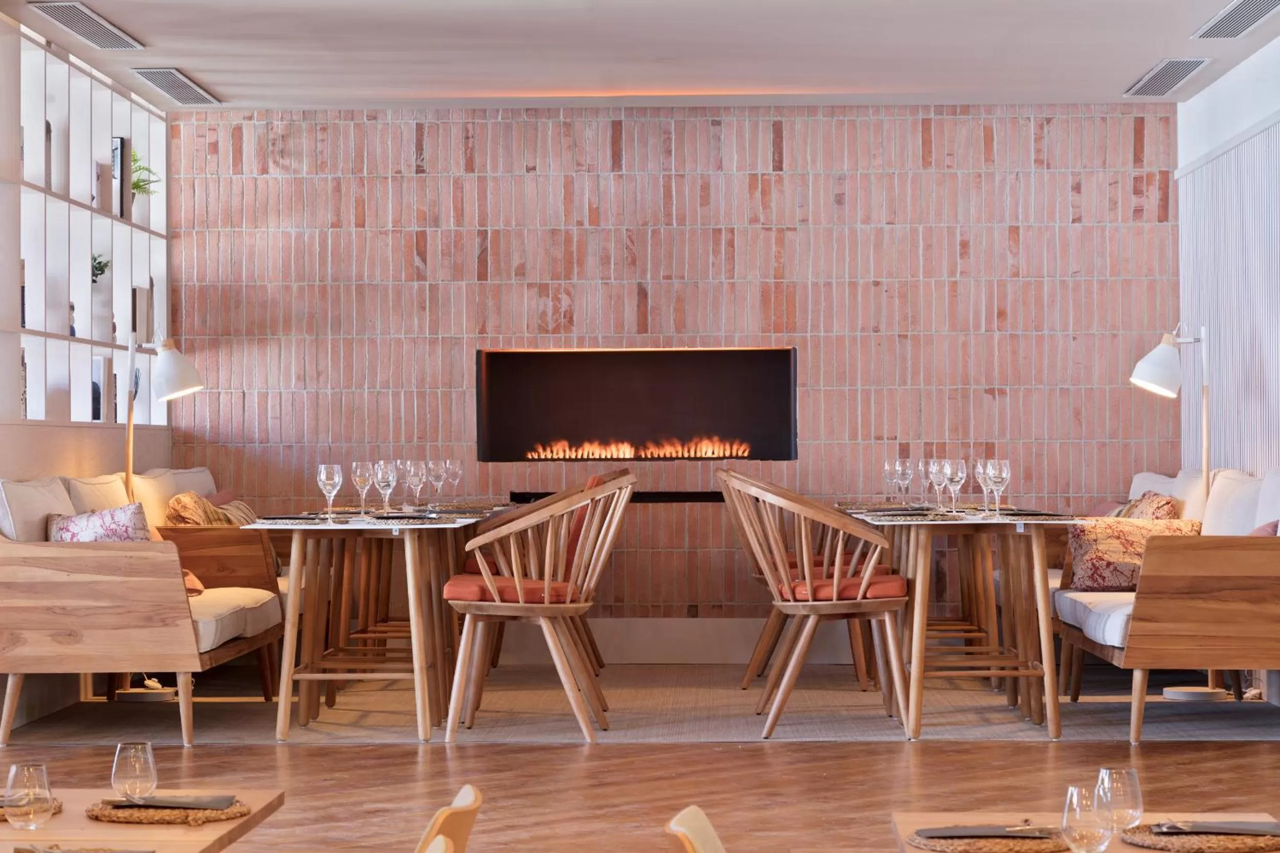 Lounge or bar in Melia Villaitana