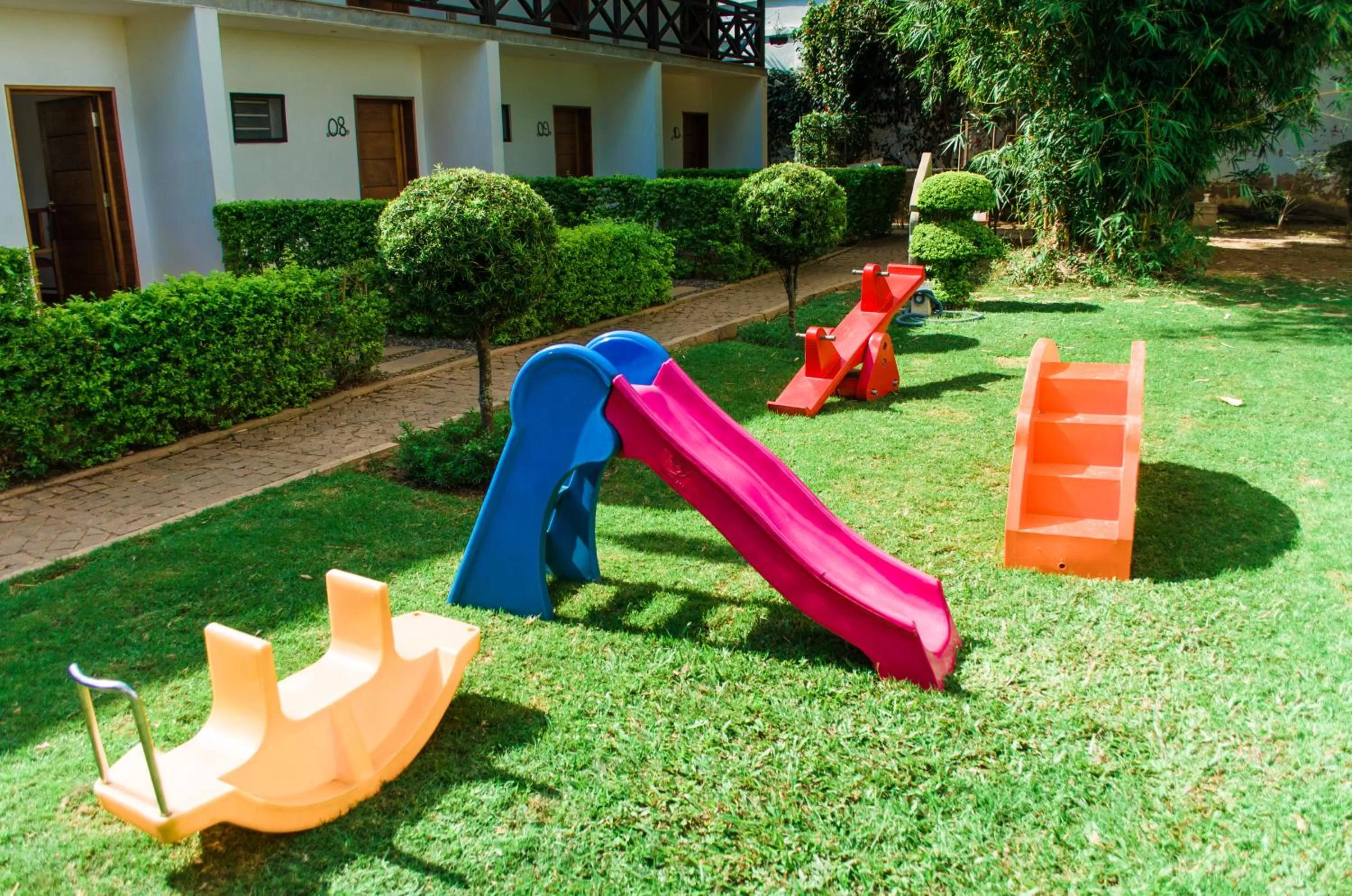 Children play ground in Ikopa Hôtel Madagascar