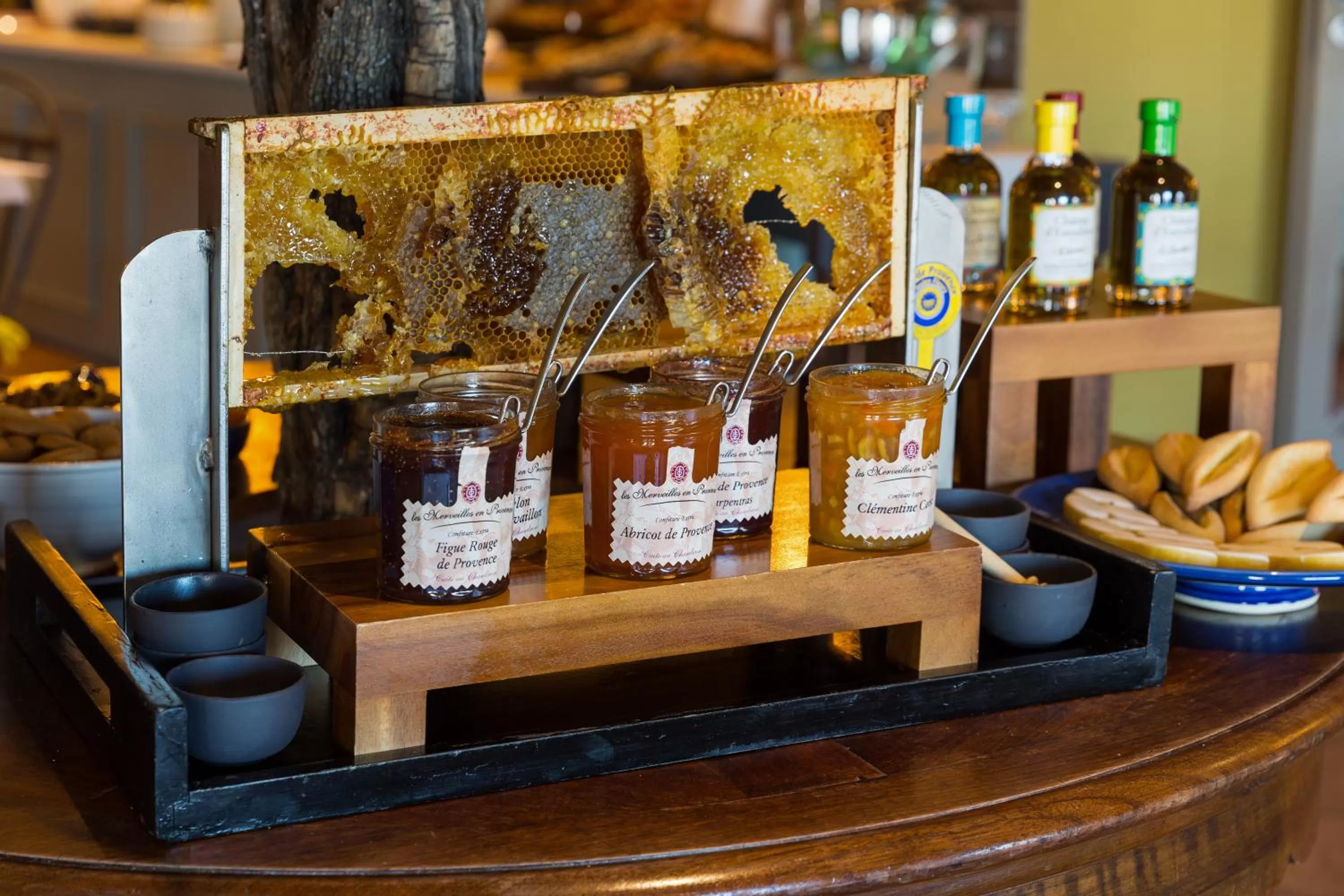 Food and drinks in Grand Hotel Beauvau Marseille Vieux-Port - MGallery Collection