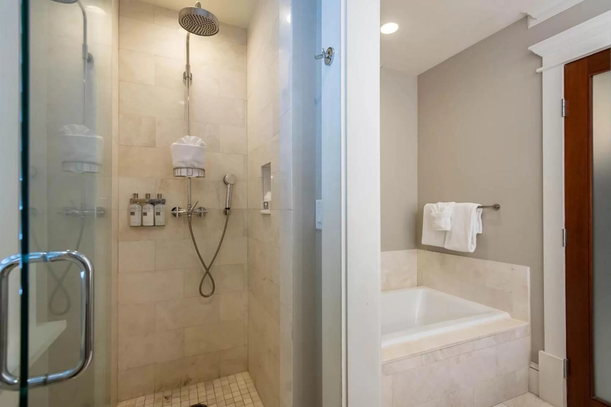 Bathroom in The Pearl Hotel