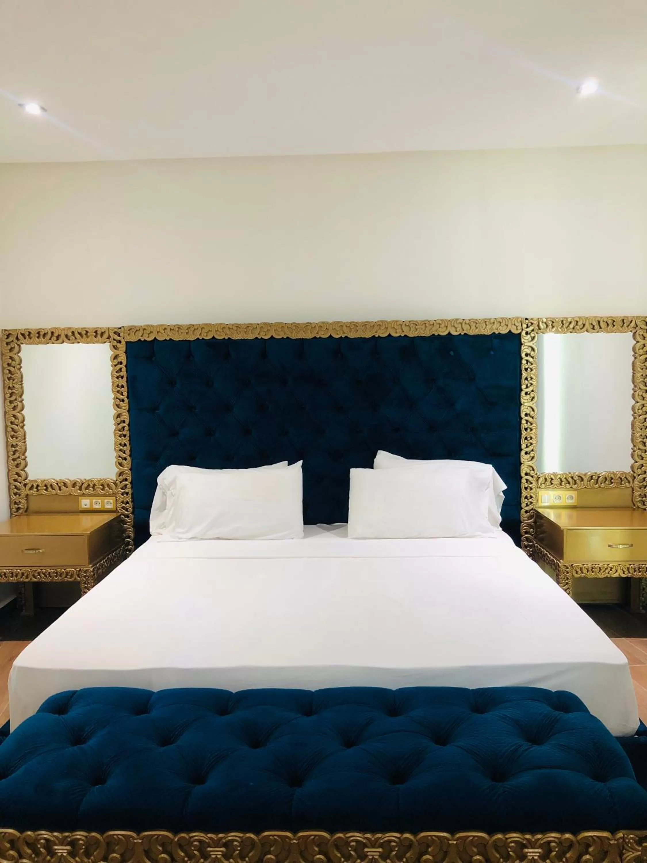 Bed in Dream's Hotel