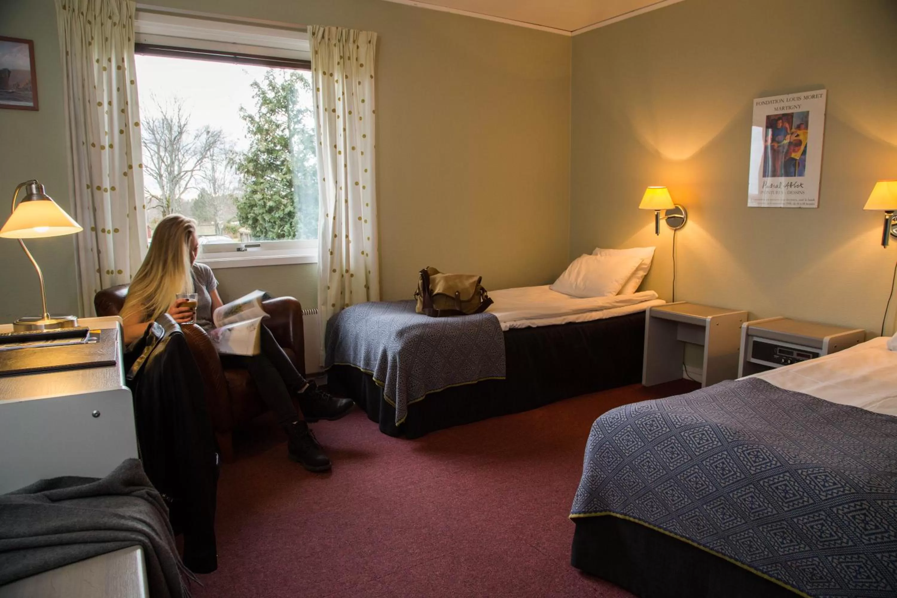 Photo of the whole room, Bed in Dinners Mellerud